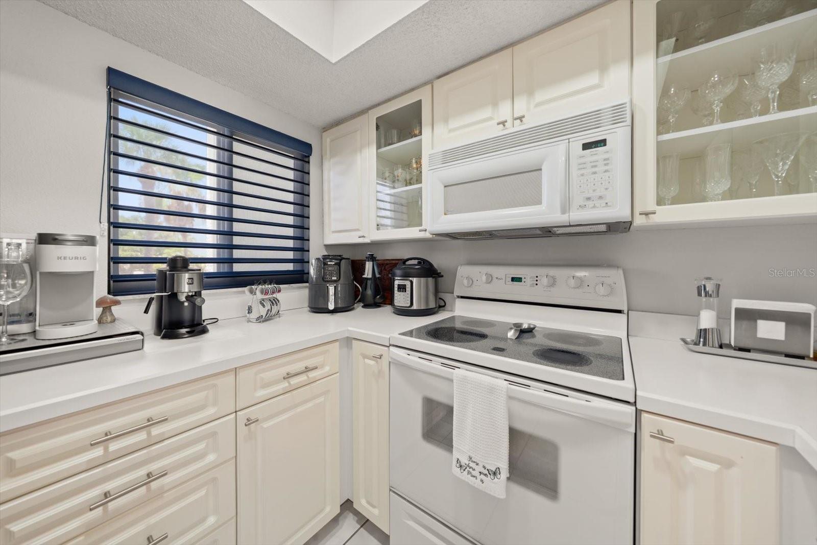 MARINA BAY OF ST PETERSBURG BEACH - Residential