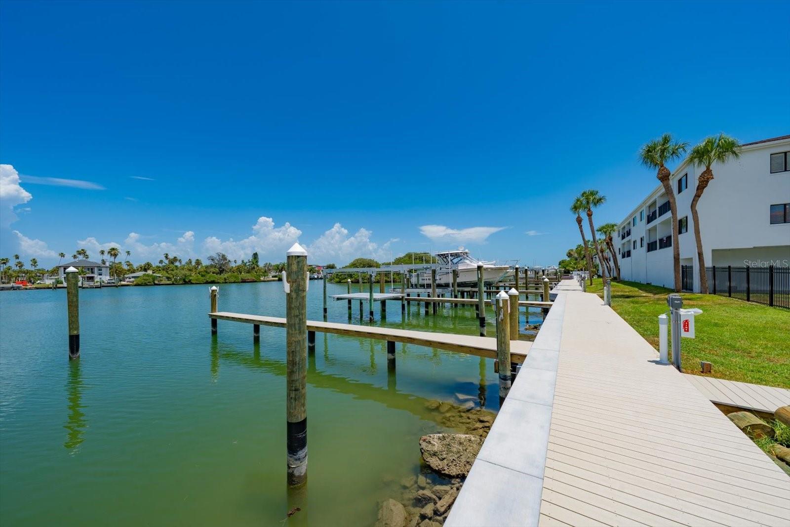 MARINA BAY OF ST PETERSBURG BEACH - Residential