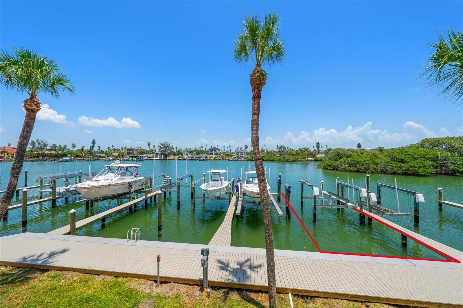 MARINA BAY OF ST PETERSBURG BEACH - Residential