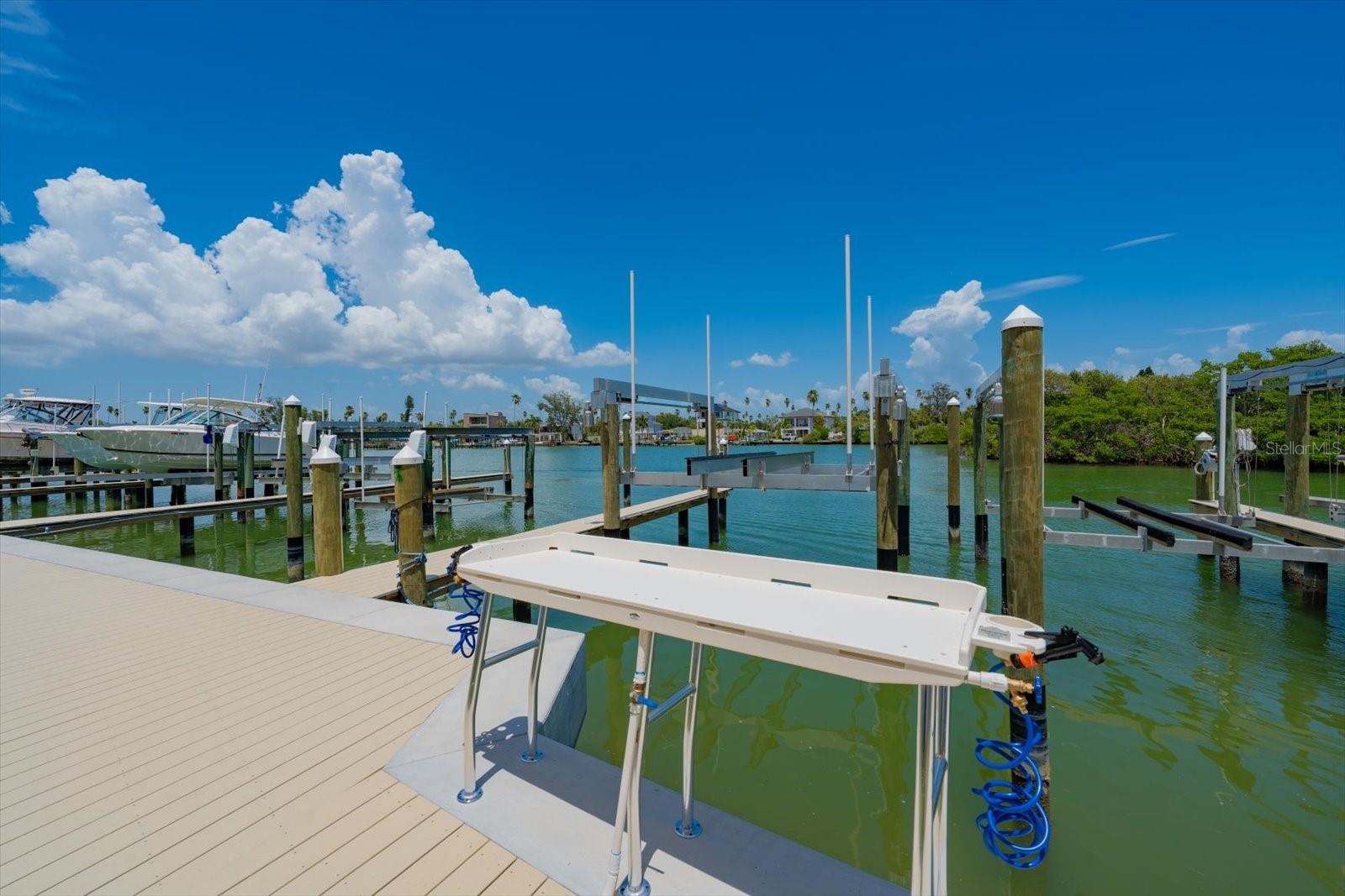 MARINA BAY OF ST PETERSBURG BEACH - Residential