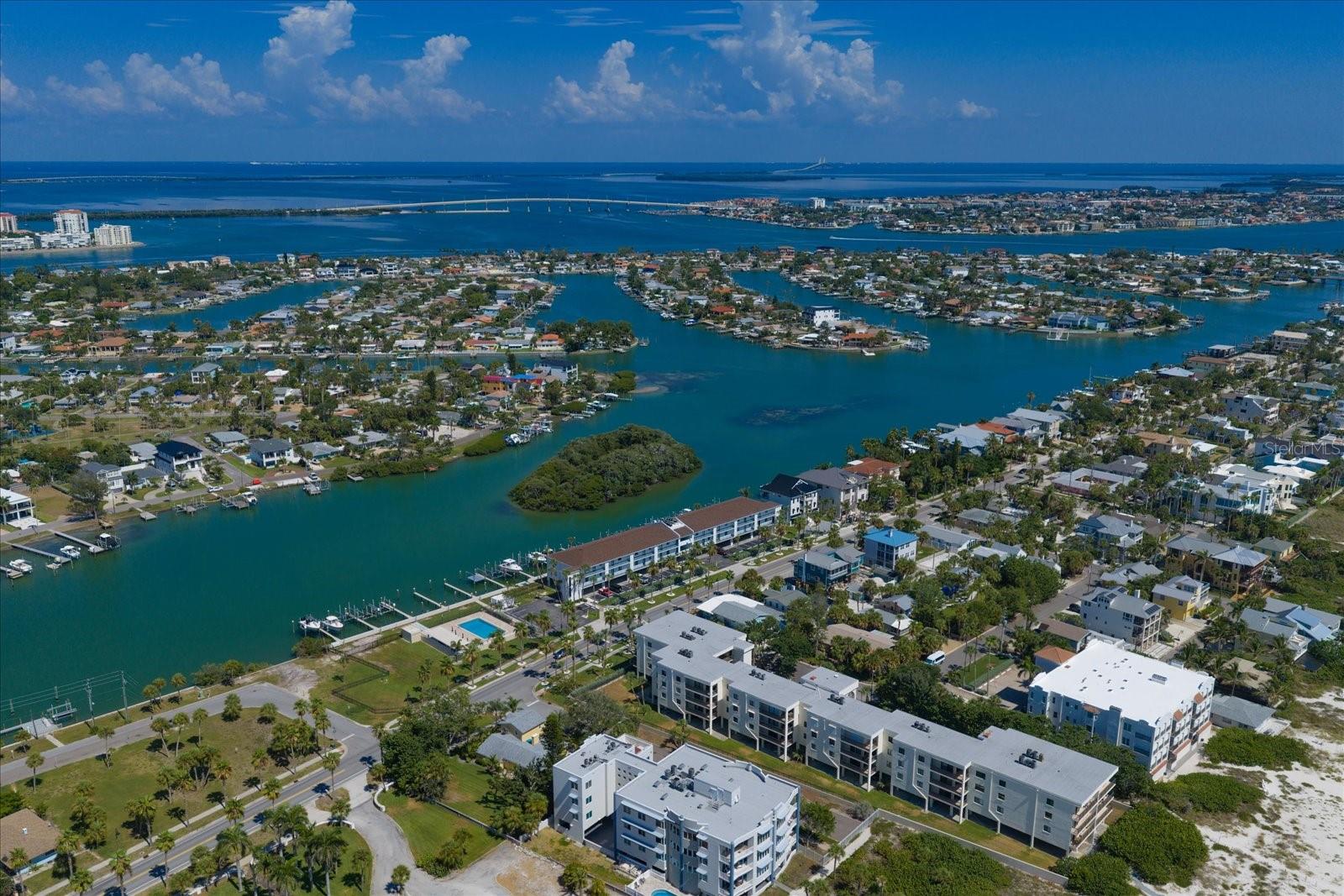 MARINA BAY OF ST PETERSBURG BEACH - Residential