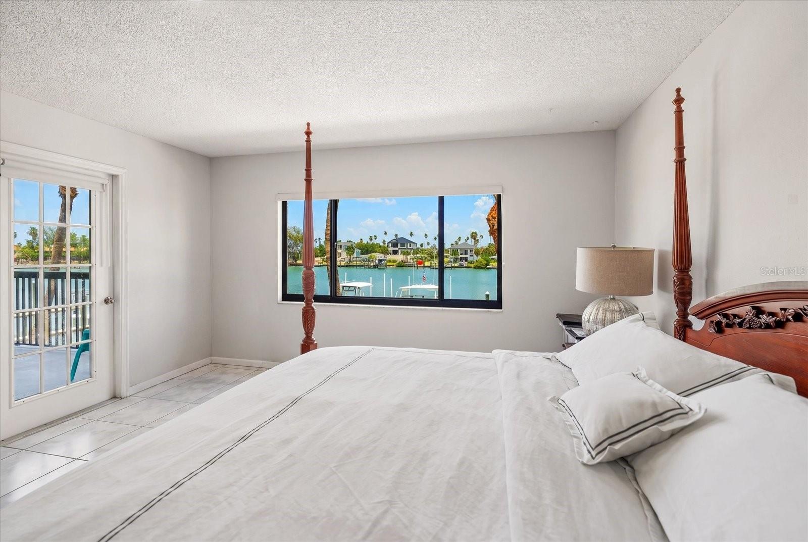 MARINA BAY OF ST PETERSBURG BEACH - Residential