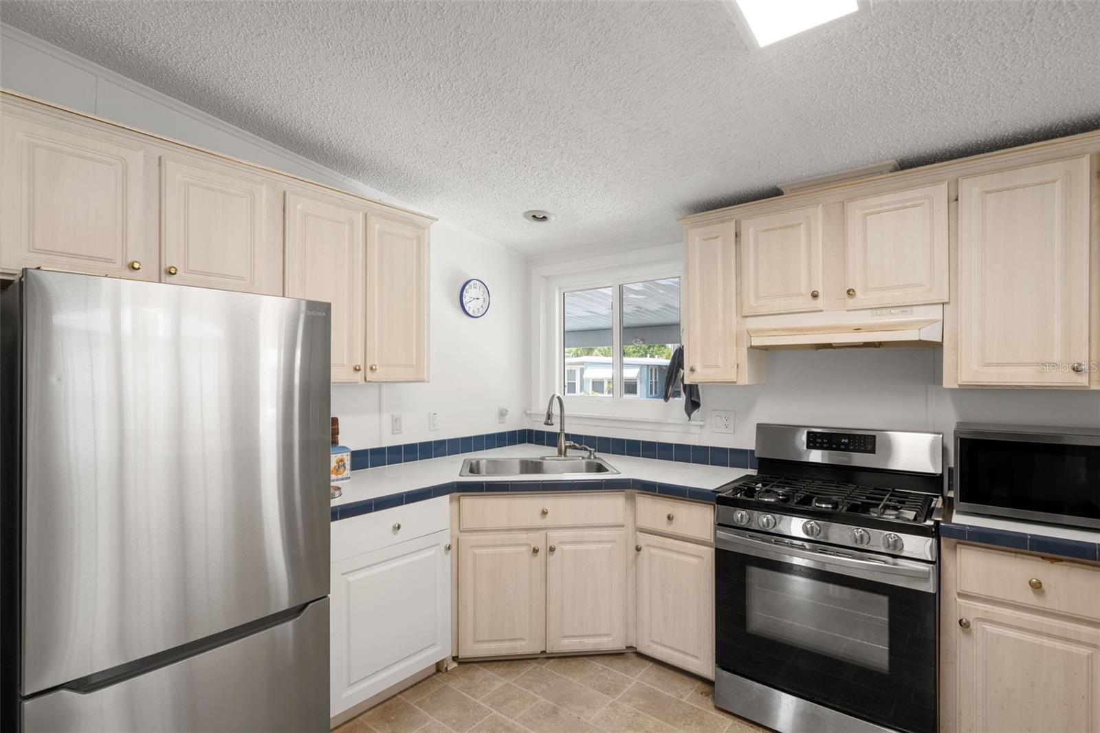 MOBEL AMERICANA MOBILE HOME PARK (UNREC) - Residential