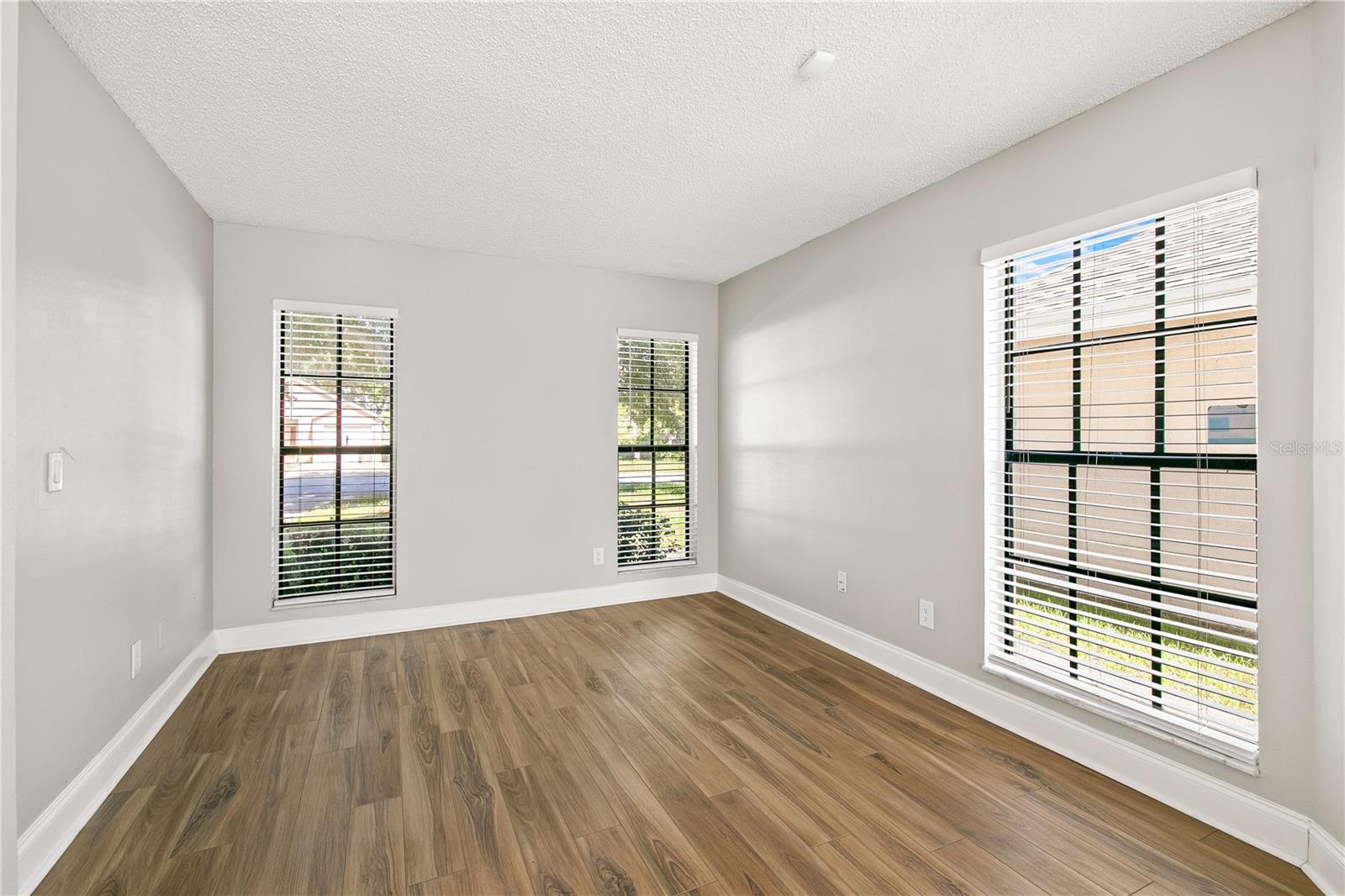 SHEELER OAKS PH 03B - Residential