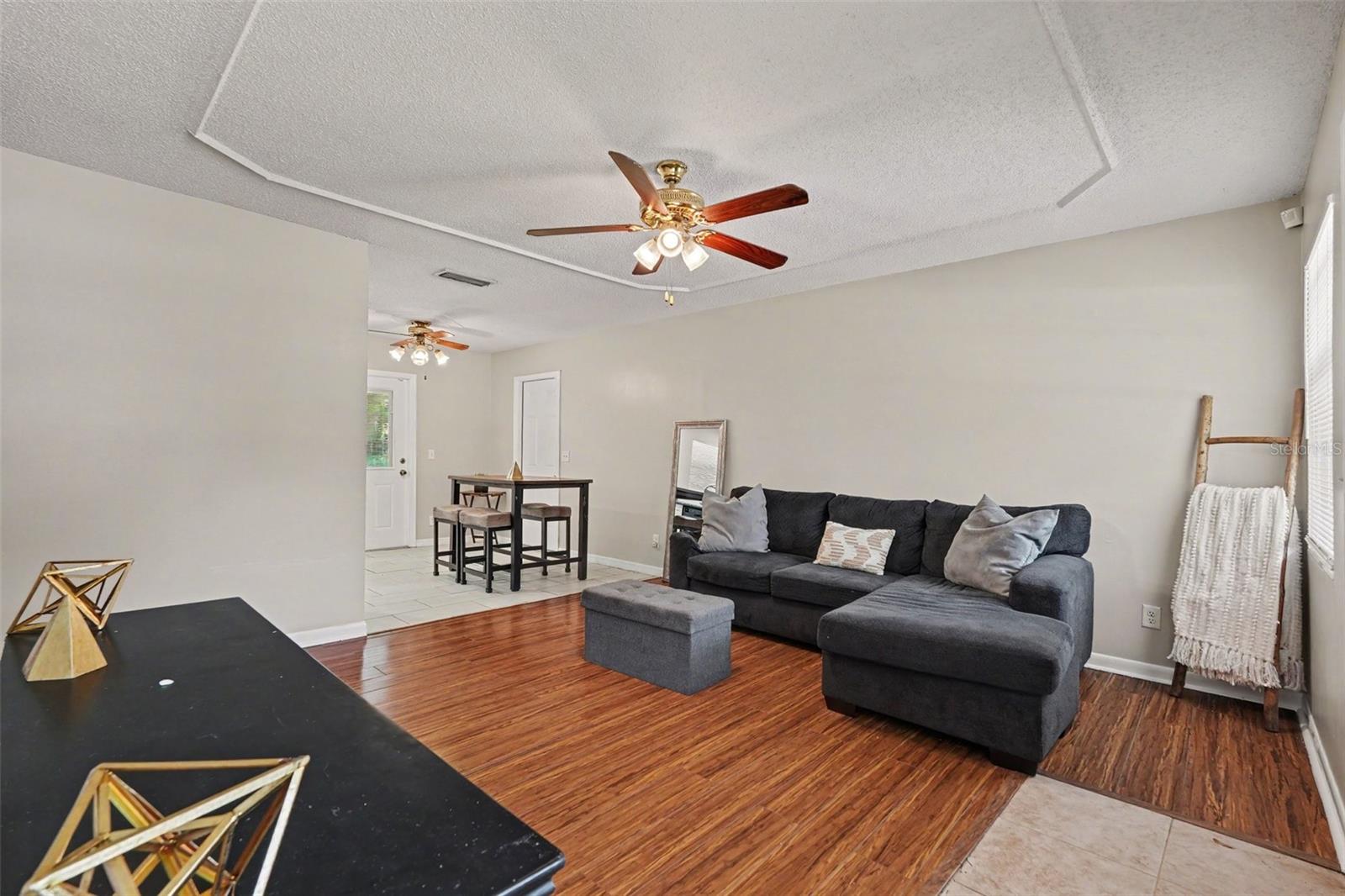DEL RIO ESTATES UNIT 11 - Residential