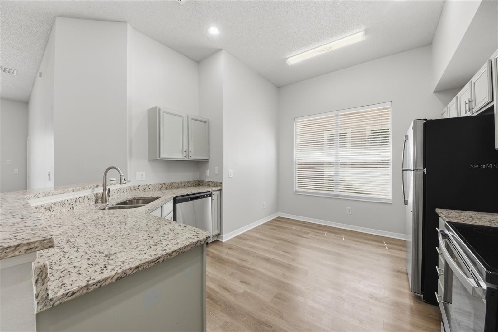 CARILLON TR 301 AT - Residential