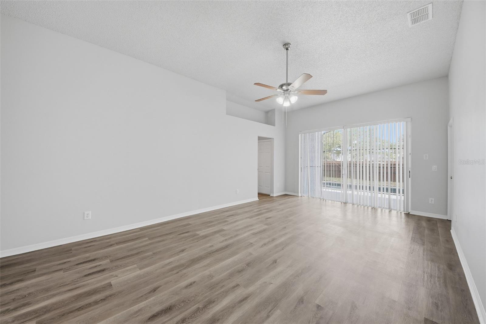 CARILLON TR 301 AT - Residential