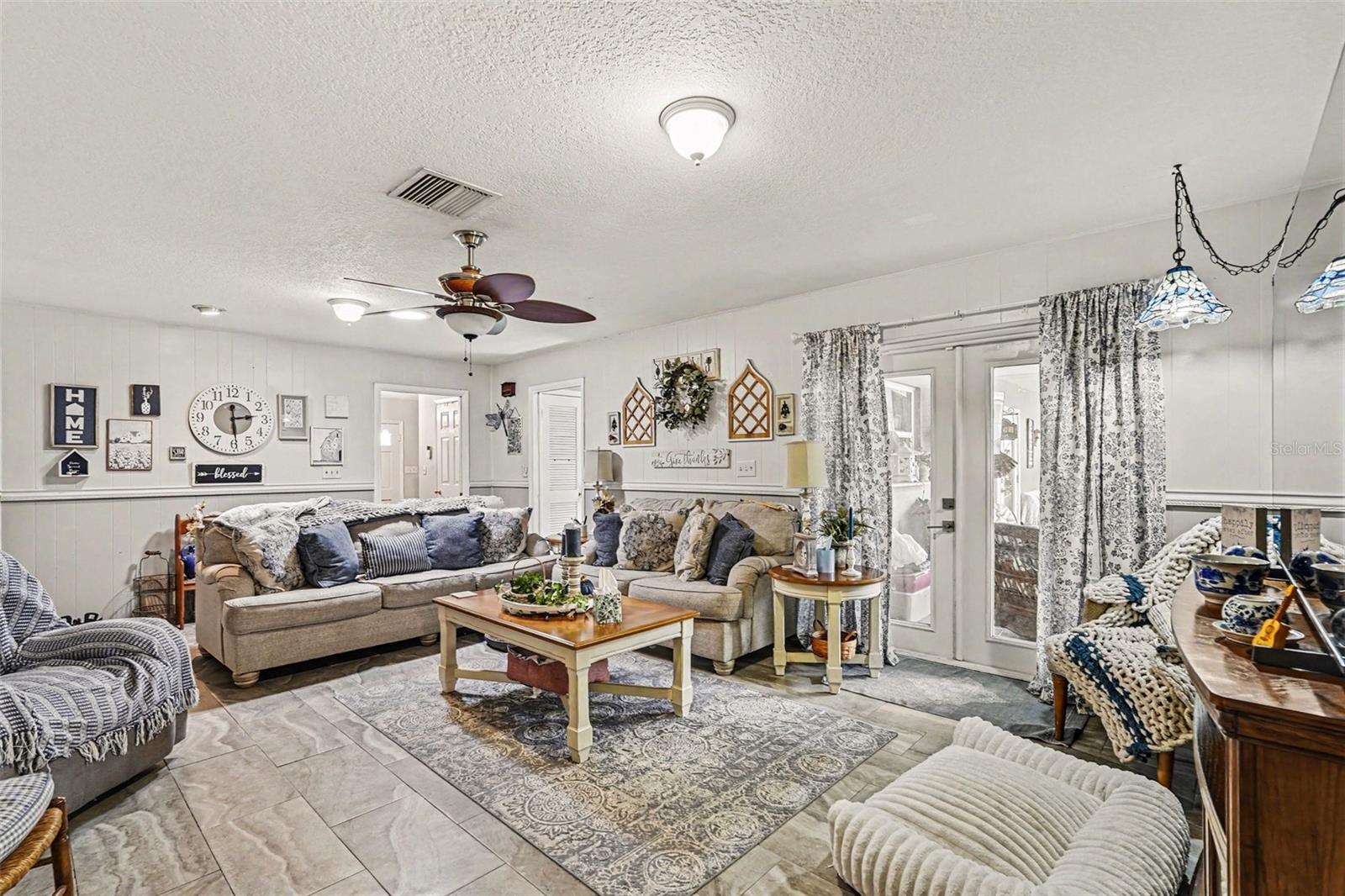 ROYAL OAK GOLF & COUNTRY CLUB SEC 03 - Residential