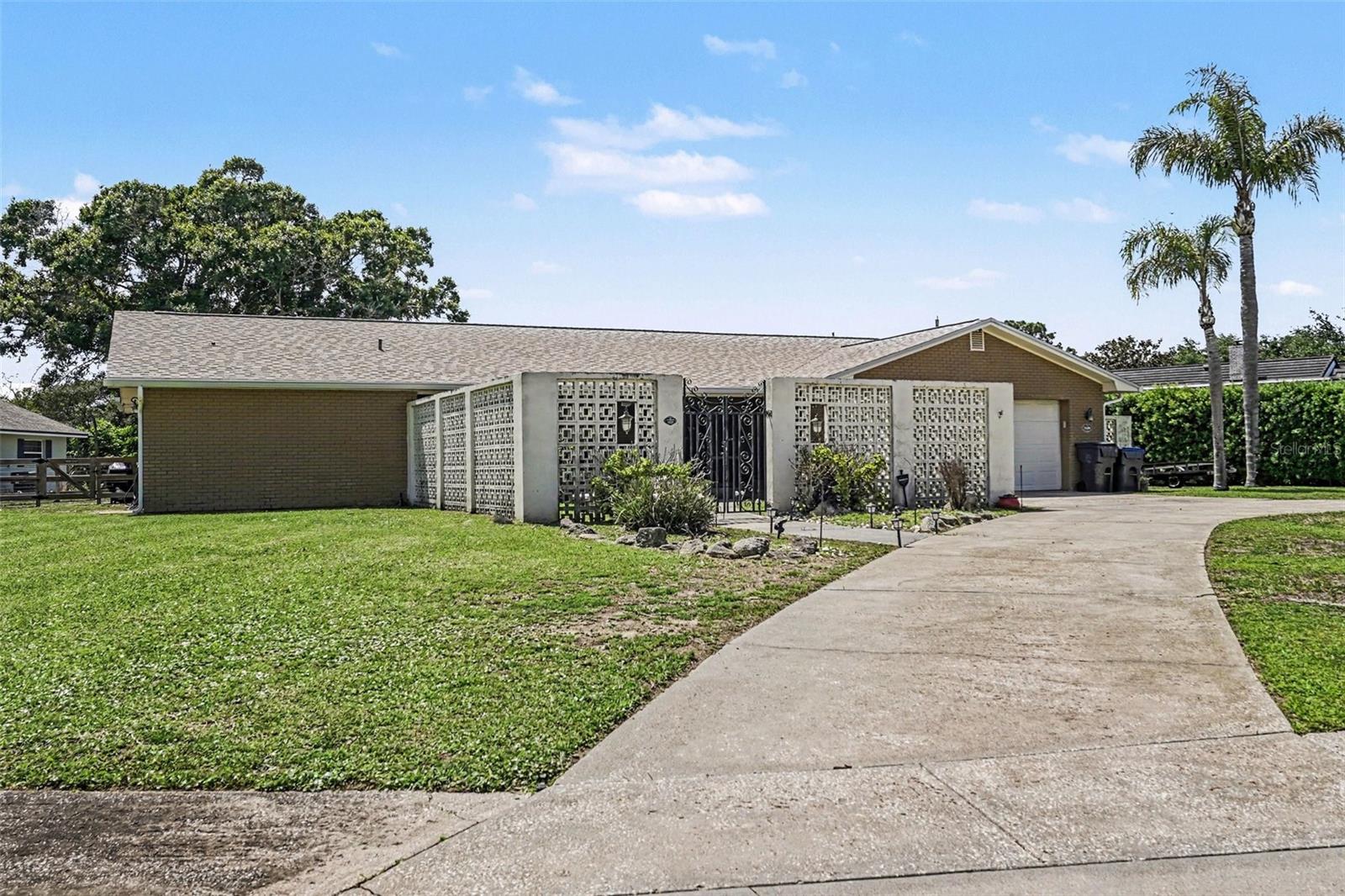 ROYAL OAK GOLF & COUNTRY CLUB SEC 03 - Residential