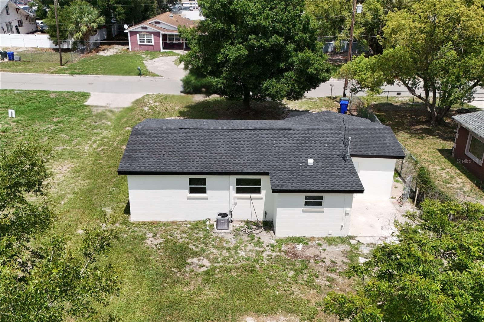 LAKE BONNET PARK - Residential