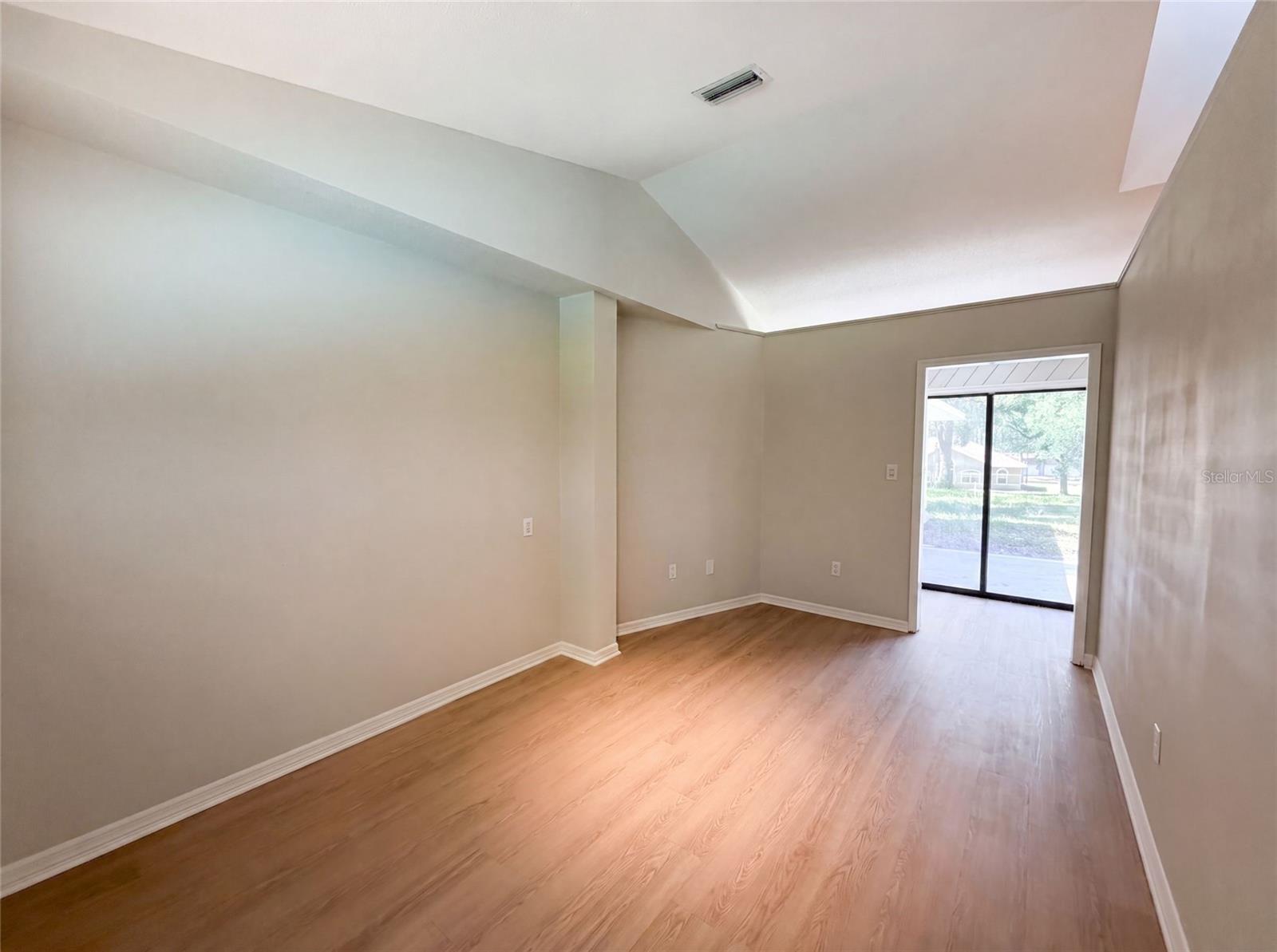 ACREAGE OR UNREC - Residential