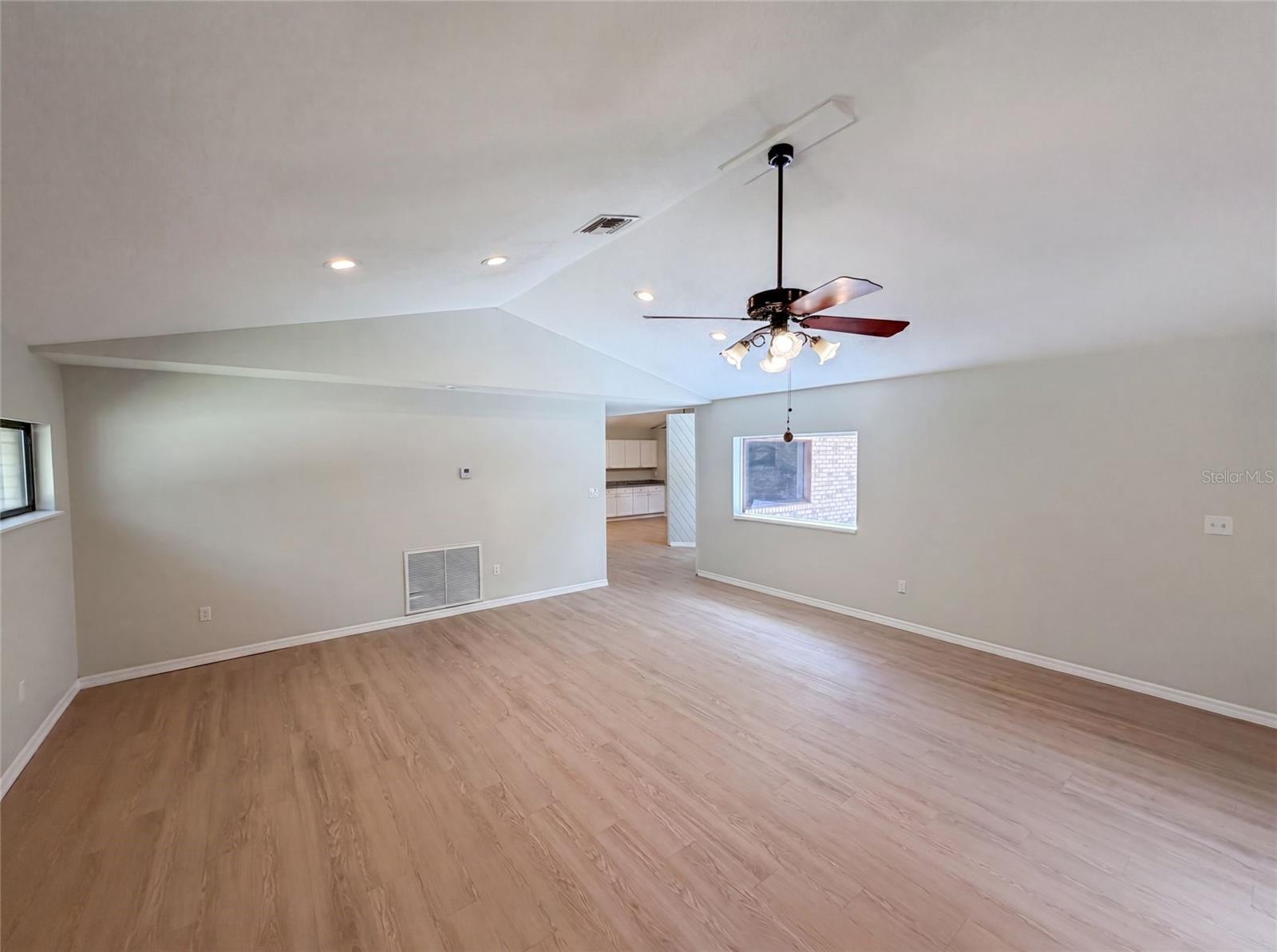 ACREAGE OR UNREC - Residential
