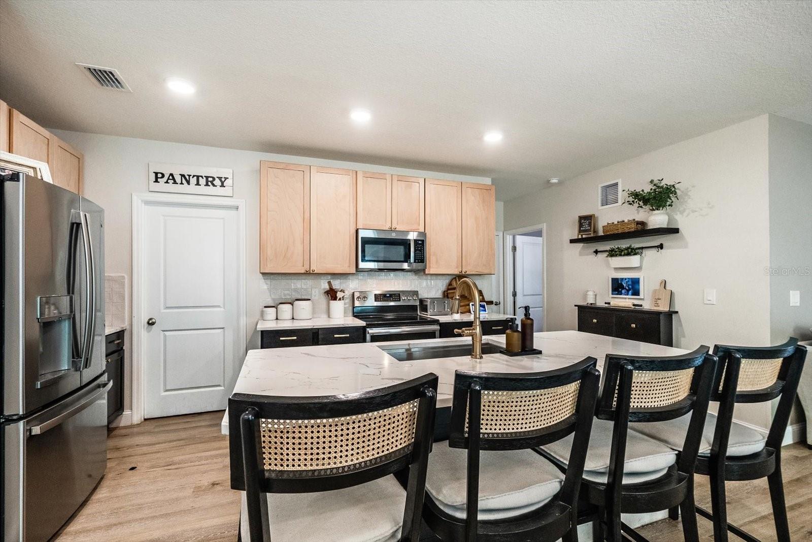 ASHTON MEADOWS - Residential