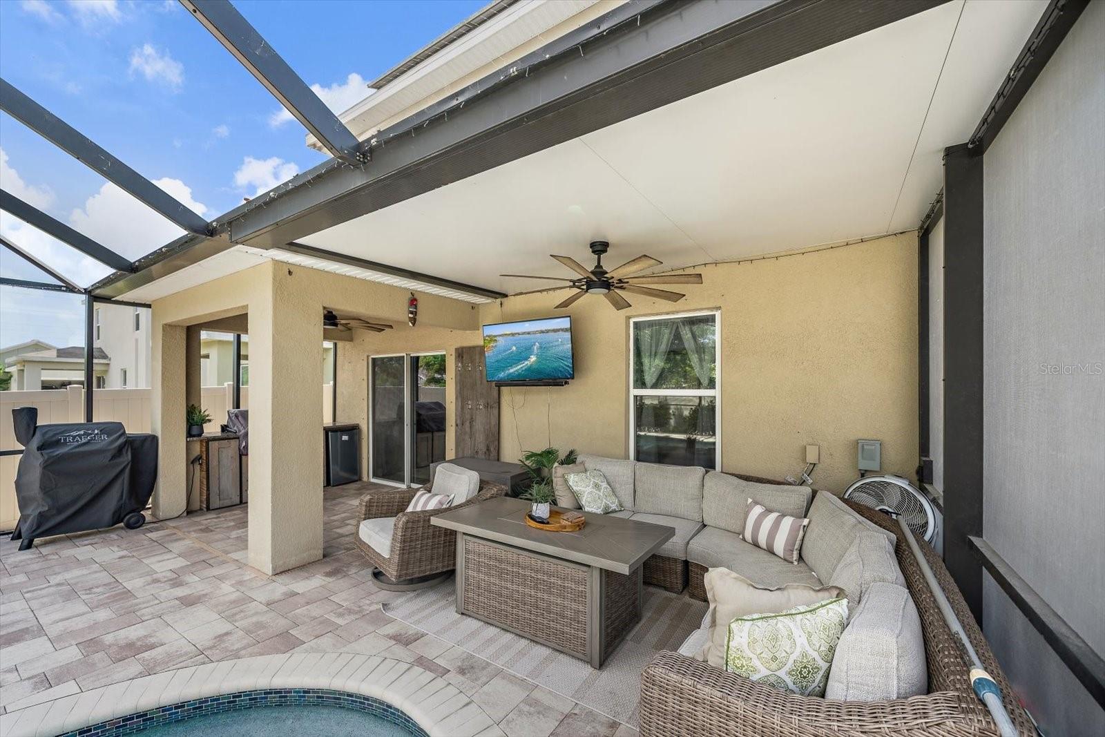 ASHTON MEADOWS - Residential