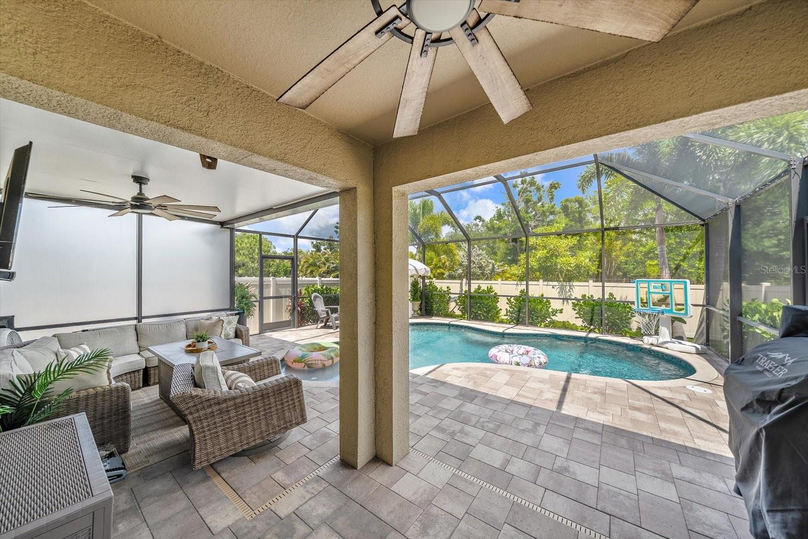 ASHTON MEADOWS - Residential