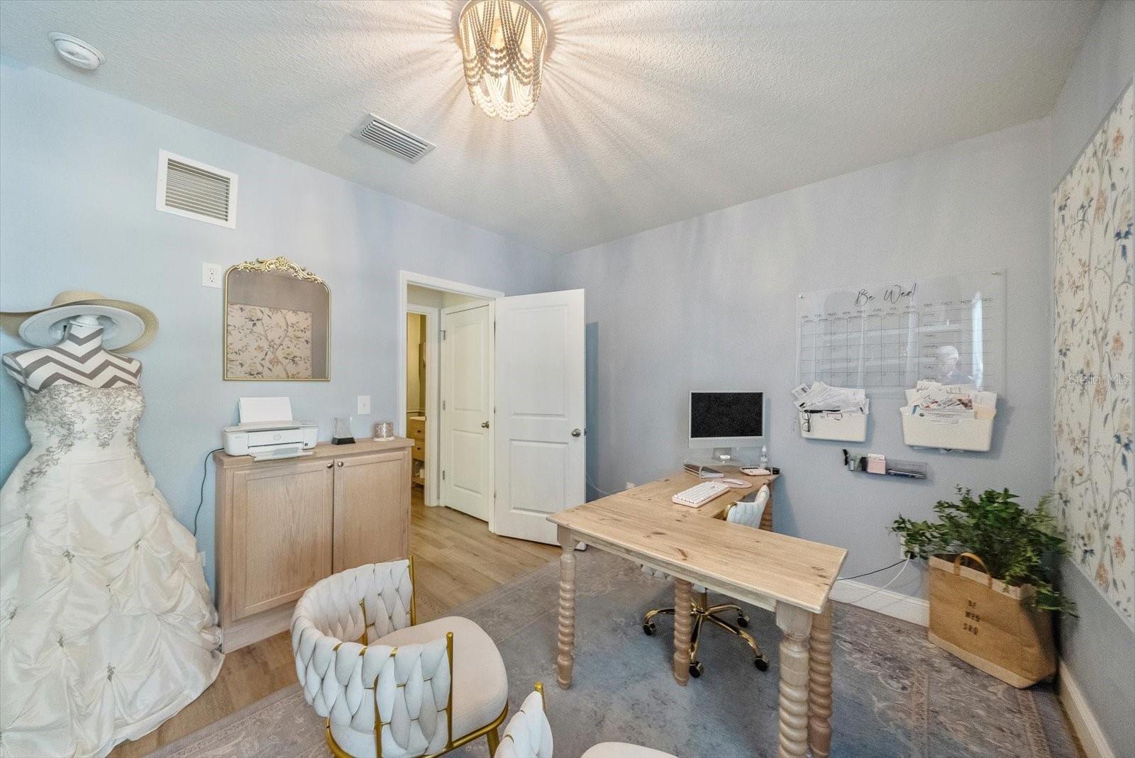 ASHTON MEADOWS - Residential