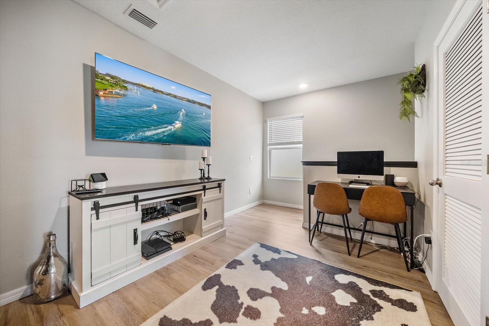ASHTON MEADOWS - Residential