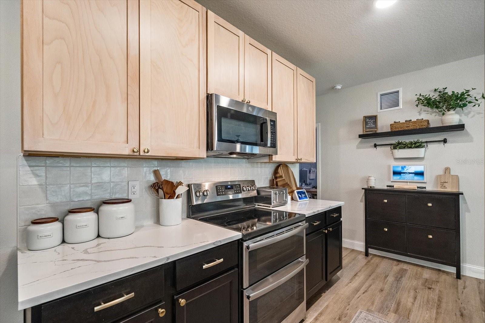 ASHTON MEADOWS - Residential