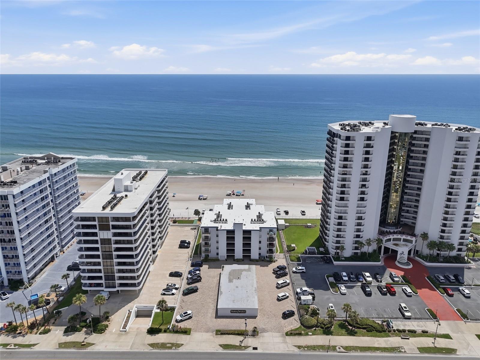 DANBURY BREAKERS CONDO - Residential