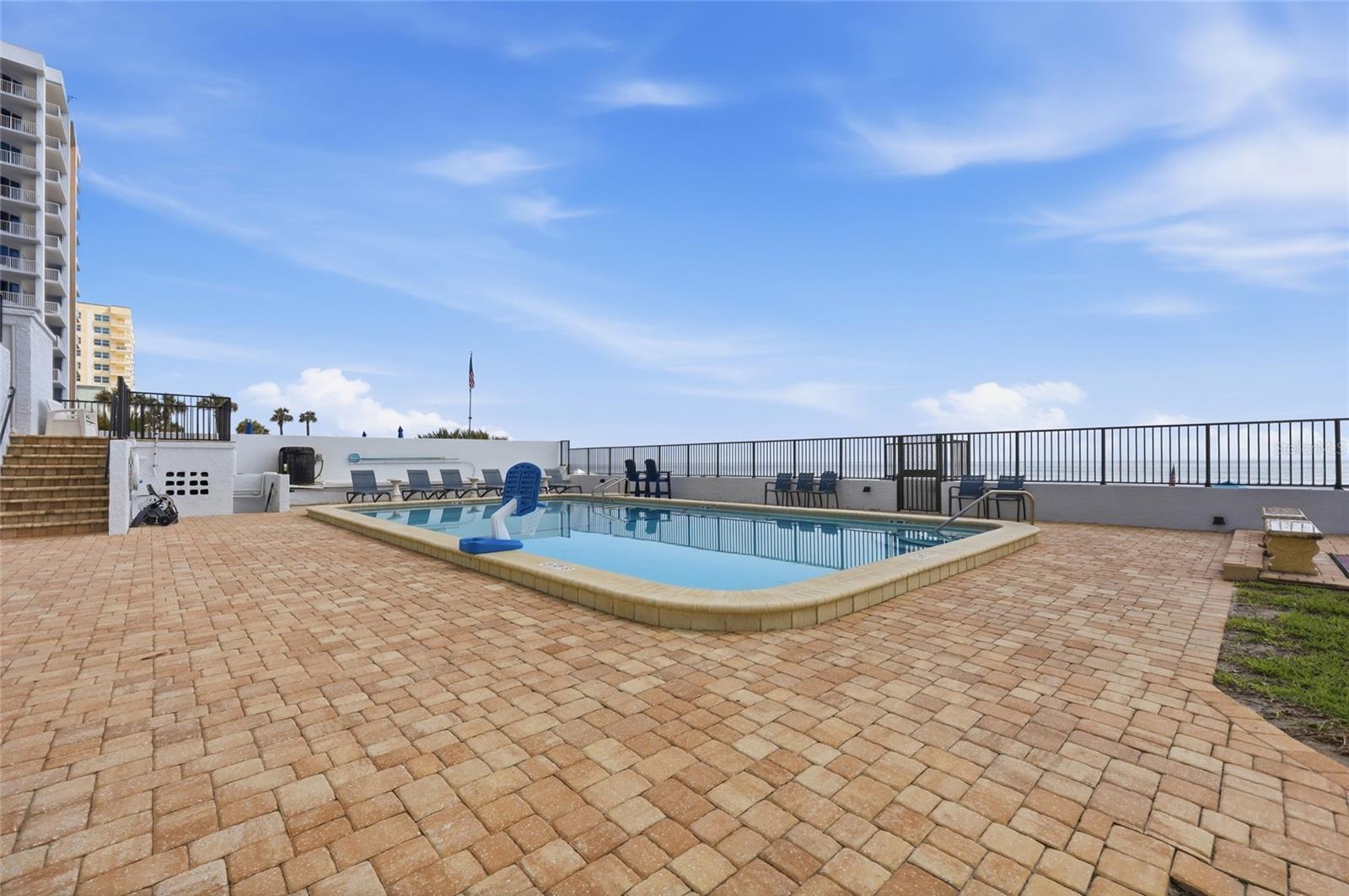 DANBURY BREAKERS CONDO - Residential
