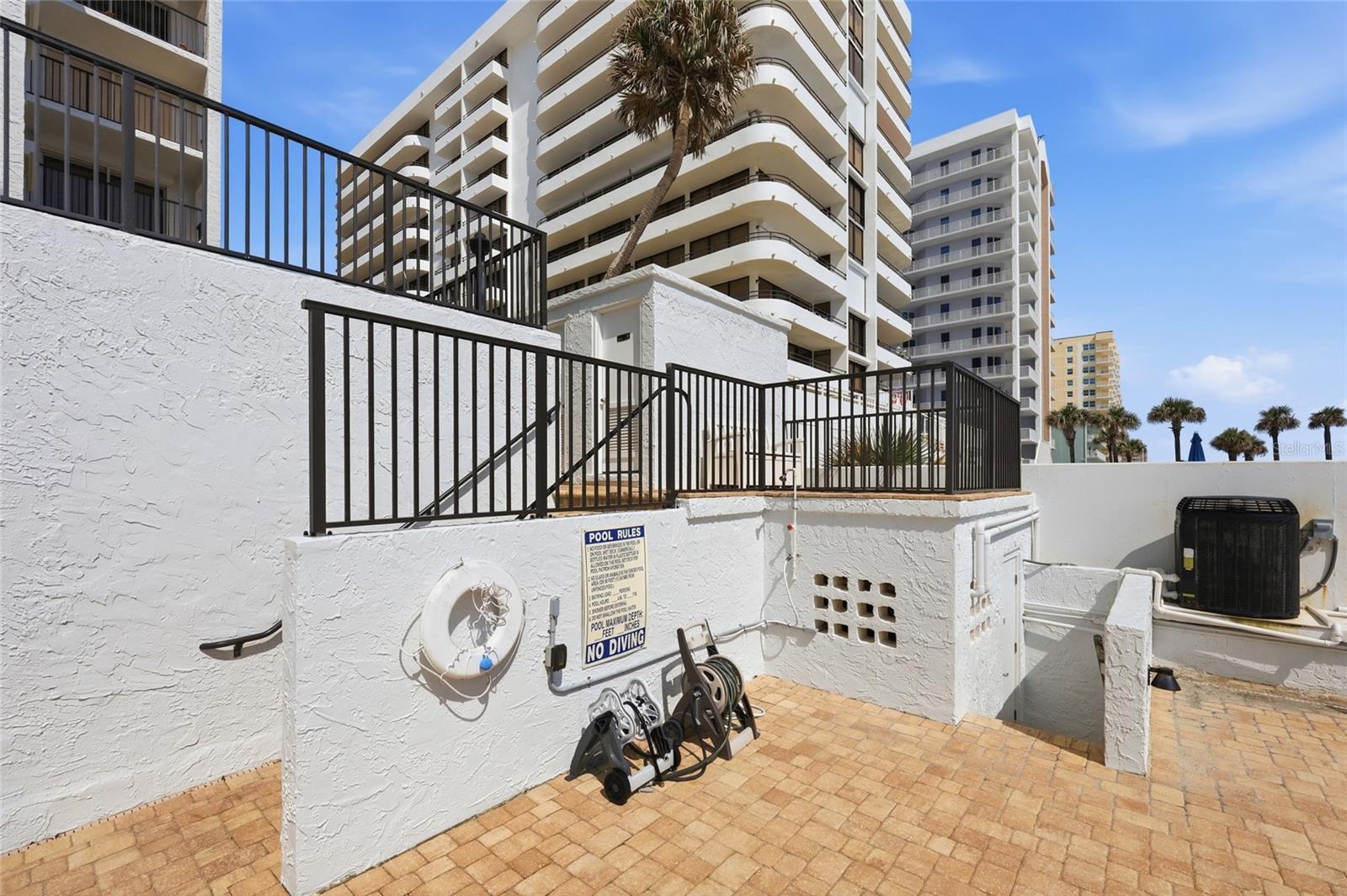 DANBURY BREAKERS CONDO - Residential