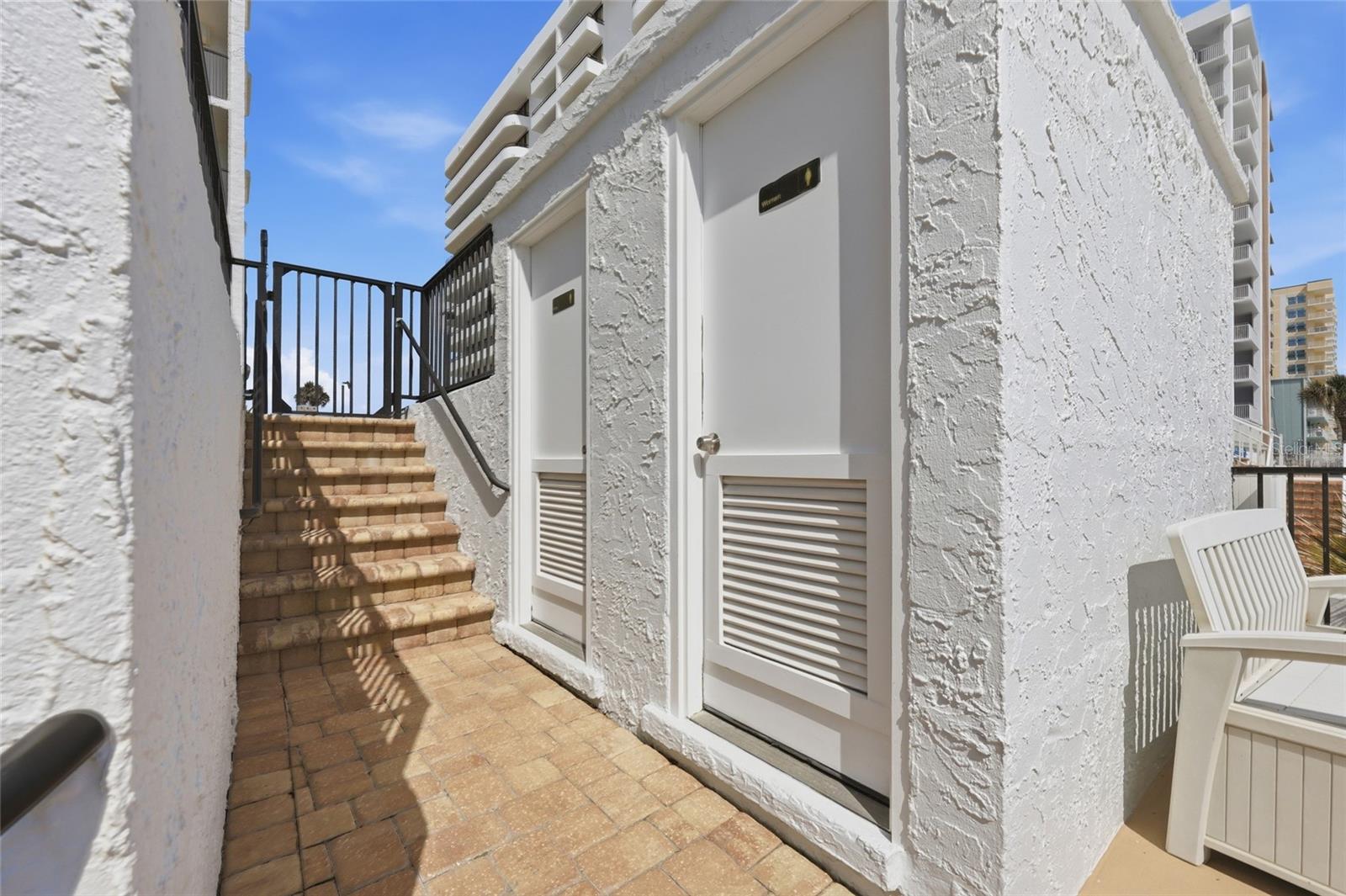 DANBURY BREAKERS CONDO - Residential