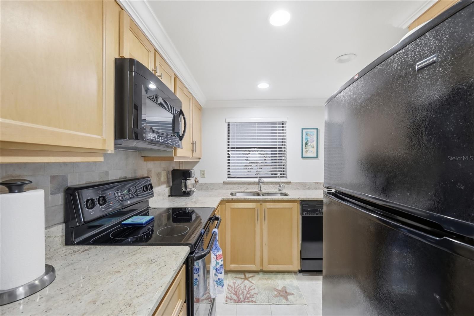 DANBURY BREAKERS CONDO - Residential