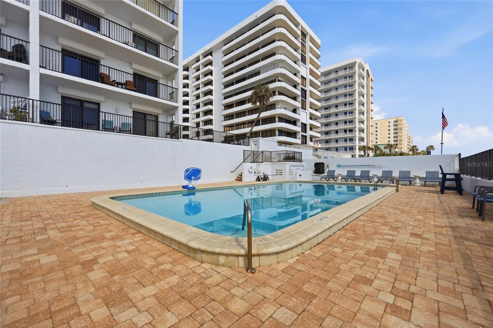 DANBURY BREAKERS CONDO - Residential