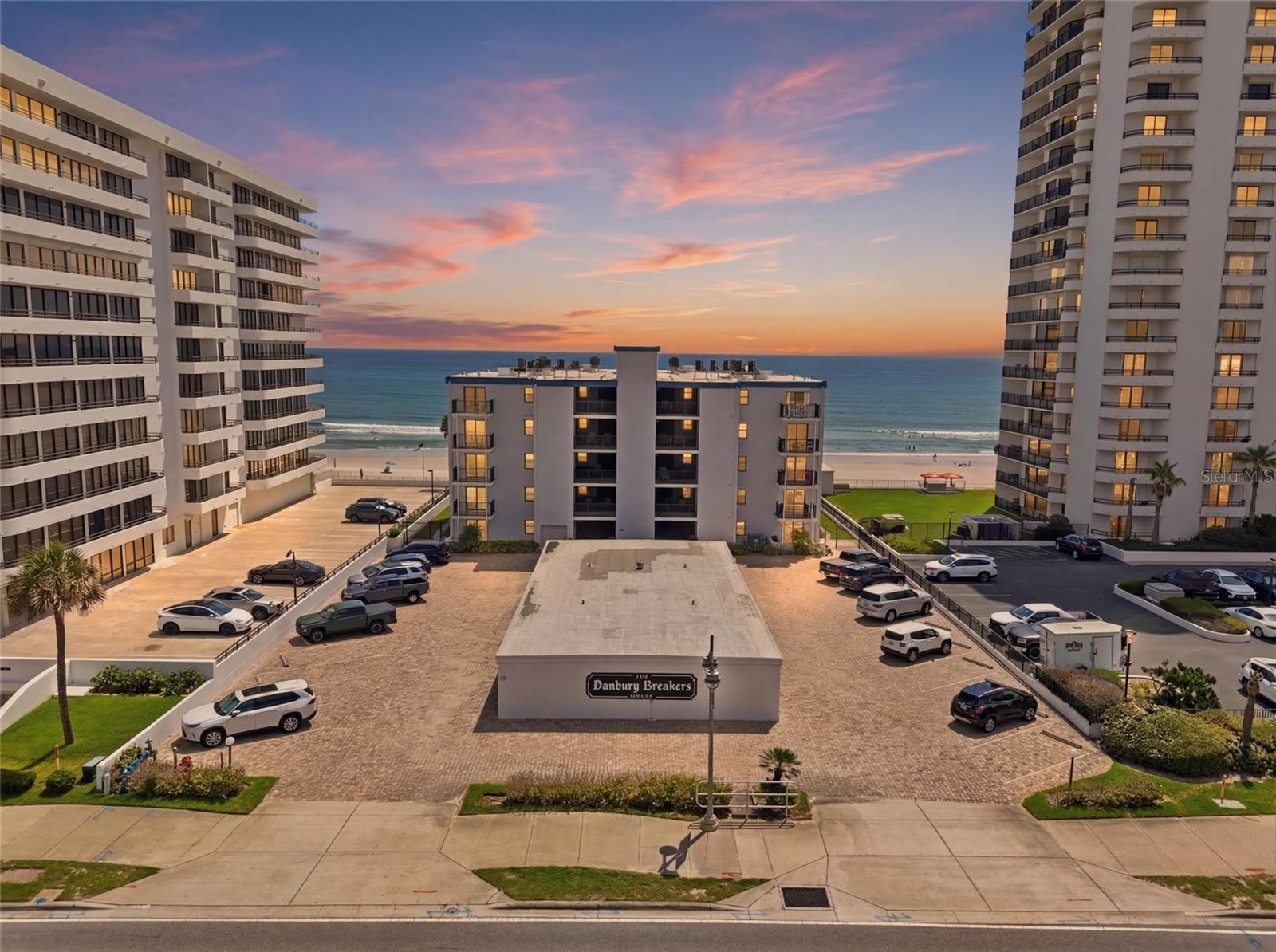 DANBURY BREAKERS CONDO - Residential