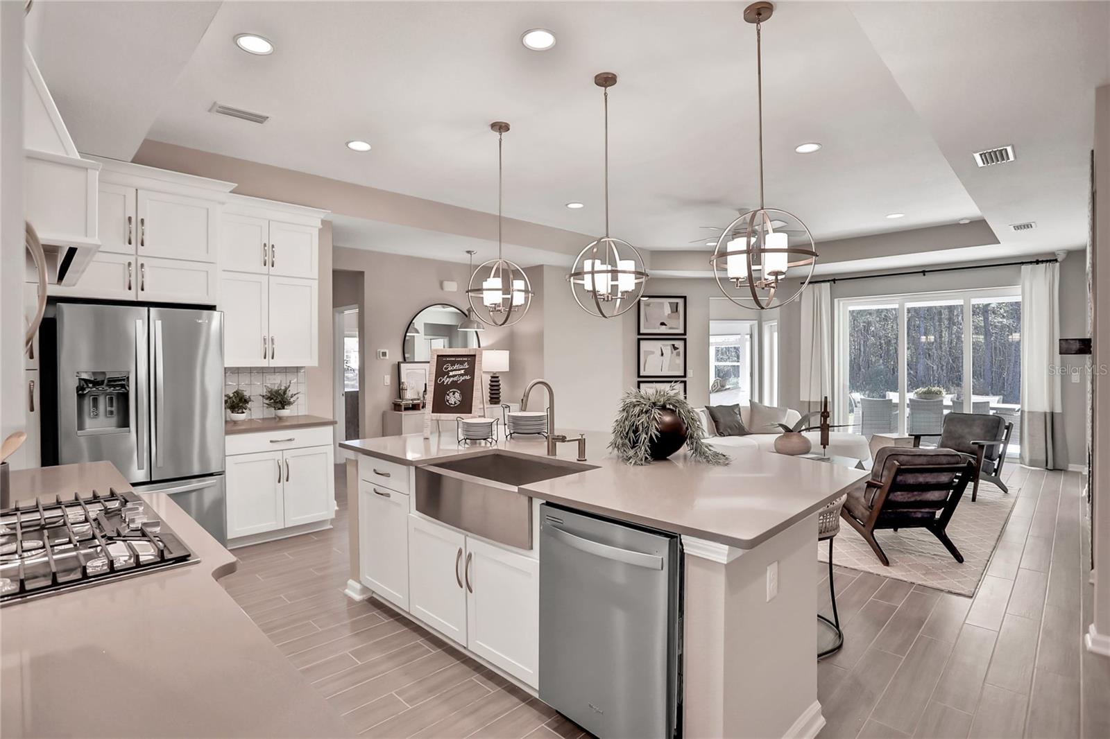 HOLLY LANDING SILVERLEAF - Residential
