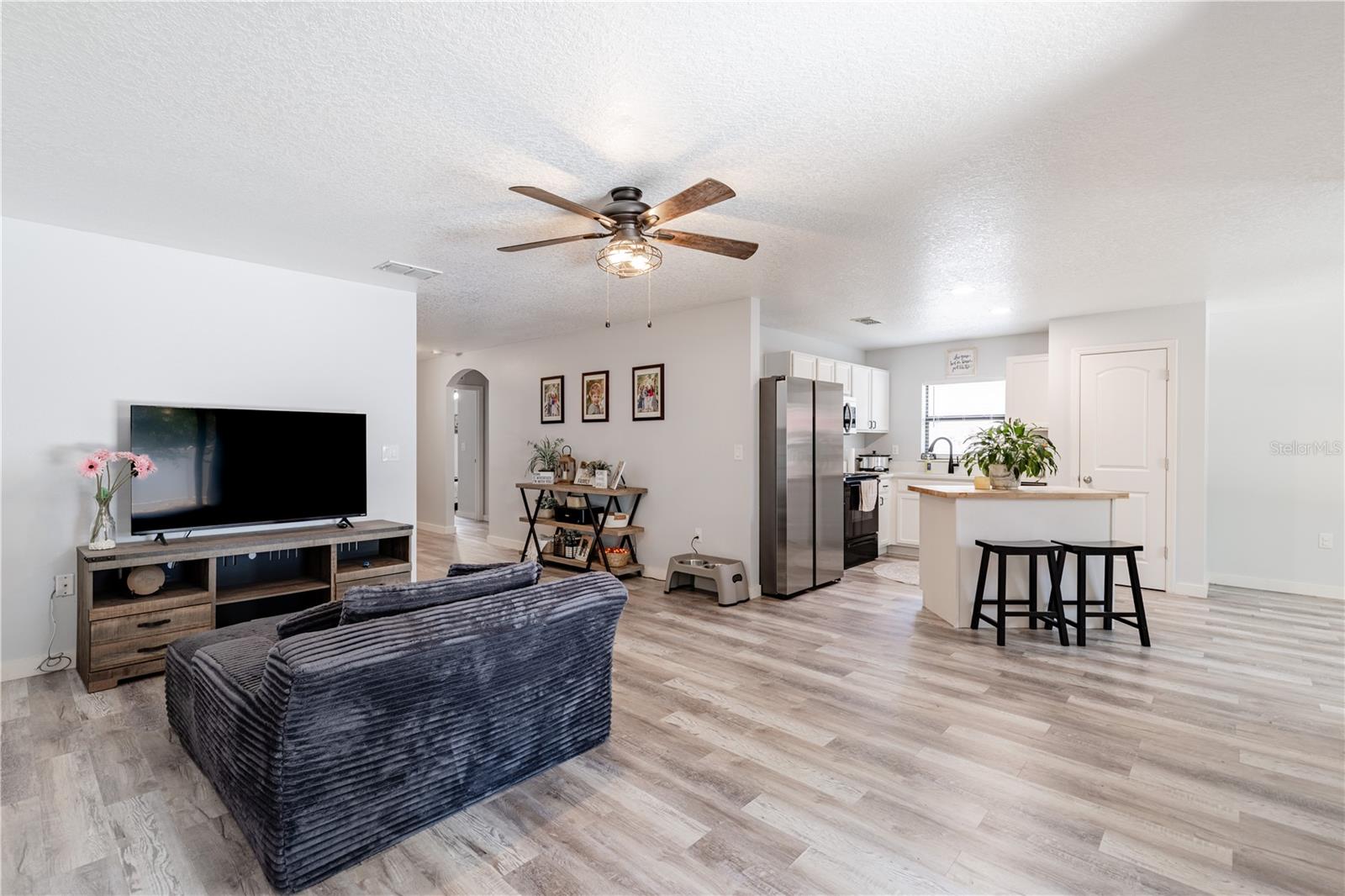 TAVARES CHELSEA OAKS SOUTH - Residential