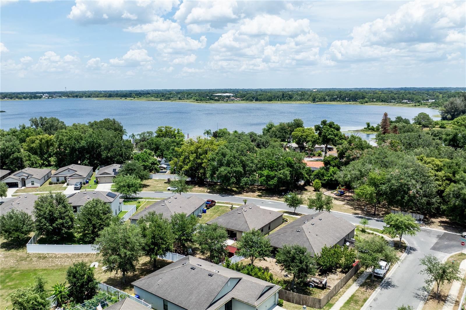 TAVARES CHELSEA OAKS SOUTH - Residential