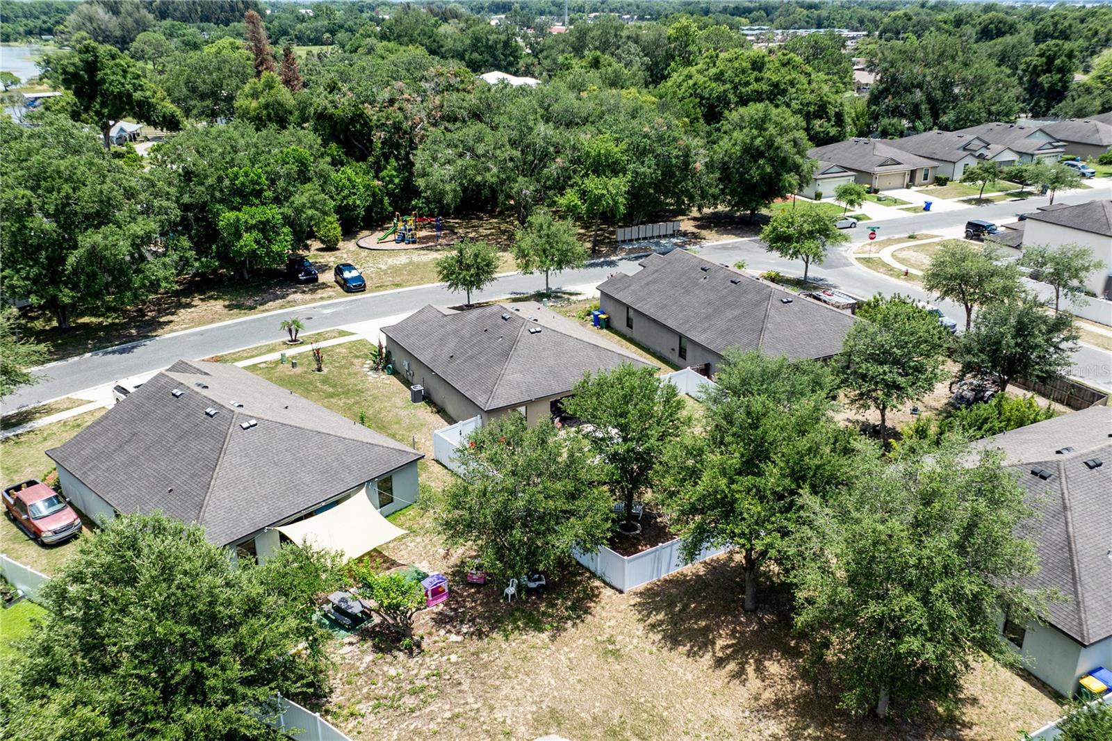 TAVARES CHELSEA OAKS SOUTH - Residential