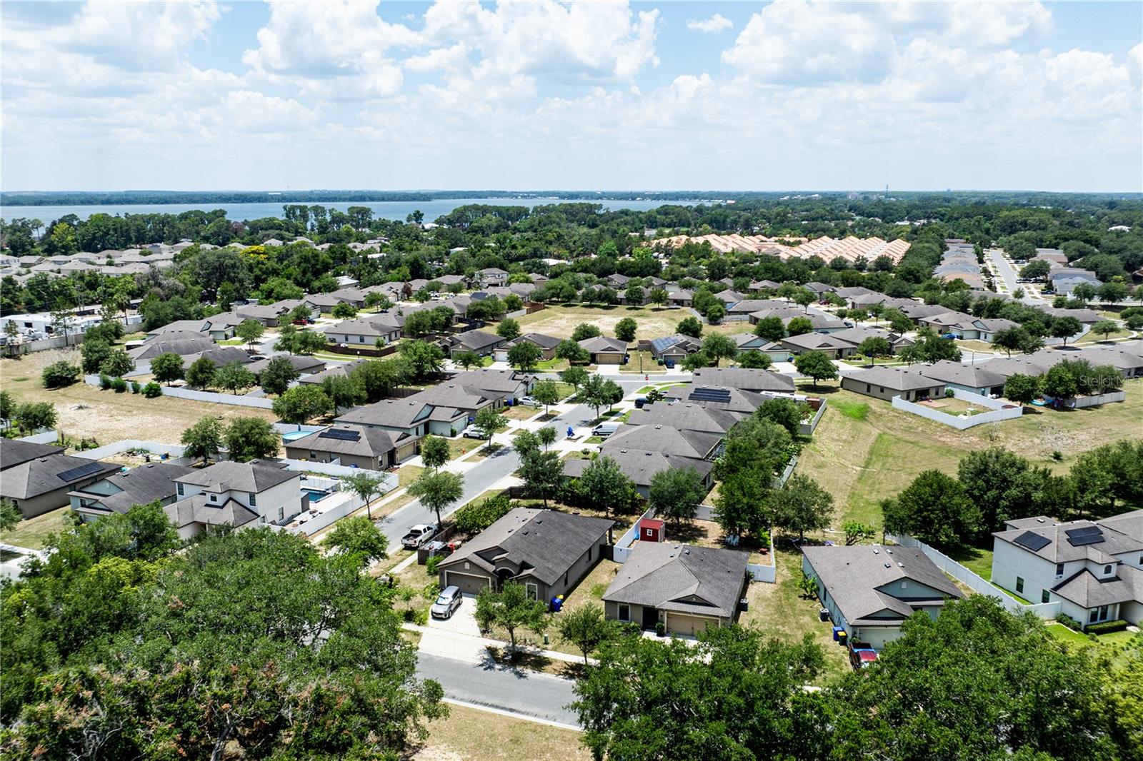 TAVARES CHELSEA OAKS SOUTH - Residential