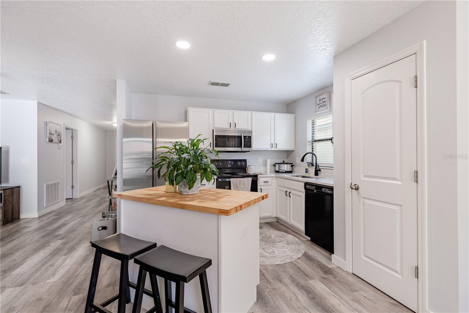 TAVARES CHELSEA OAKS SOUTH - Residential