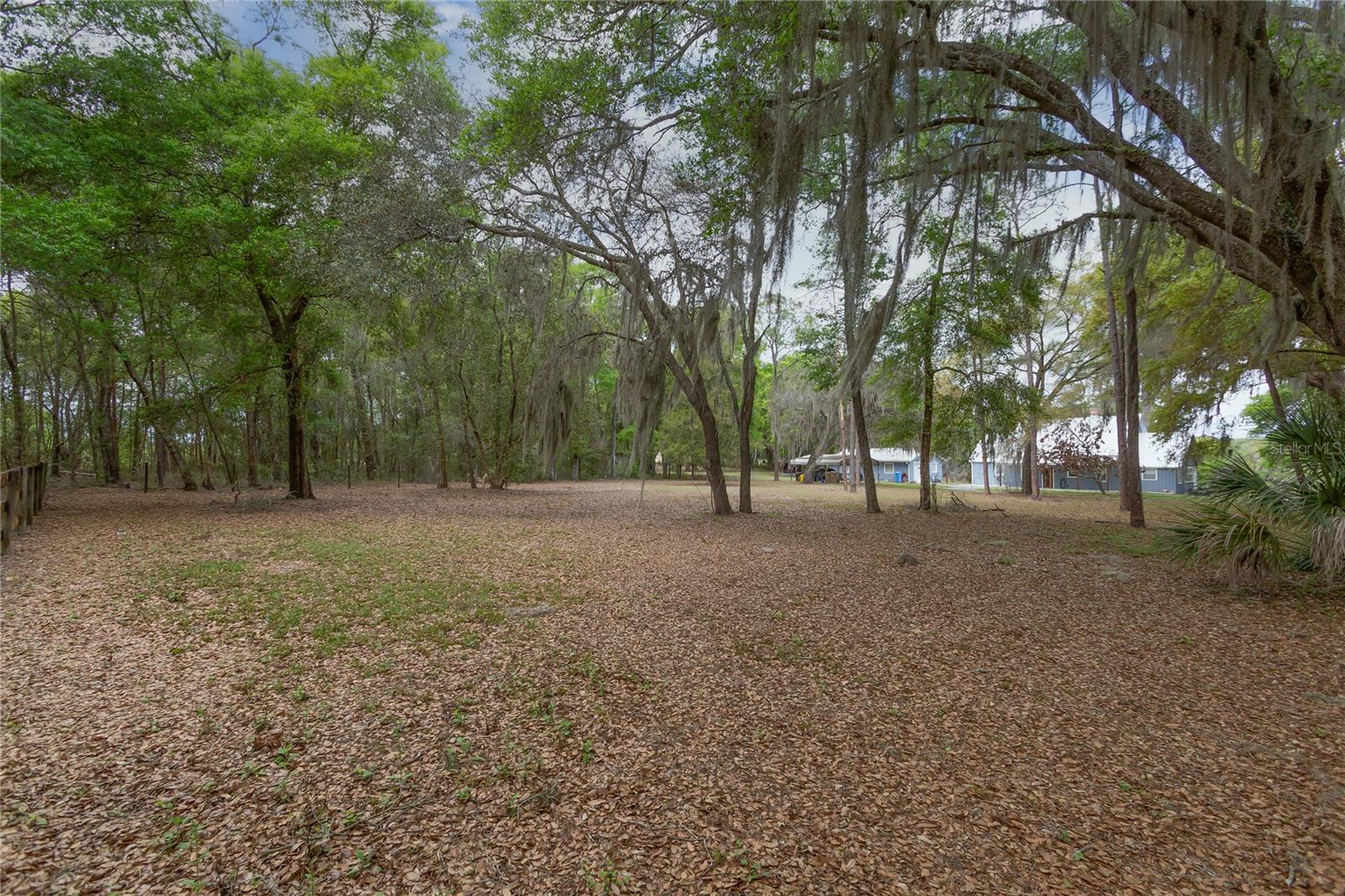 ACREAGE & UNREC - Residential