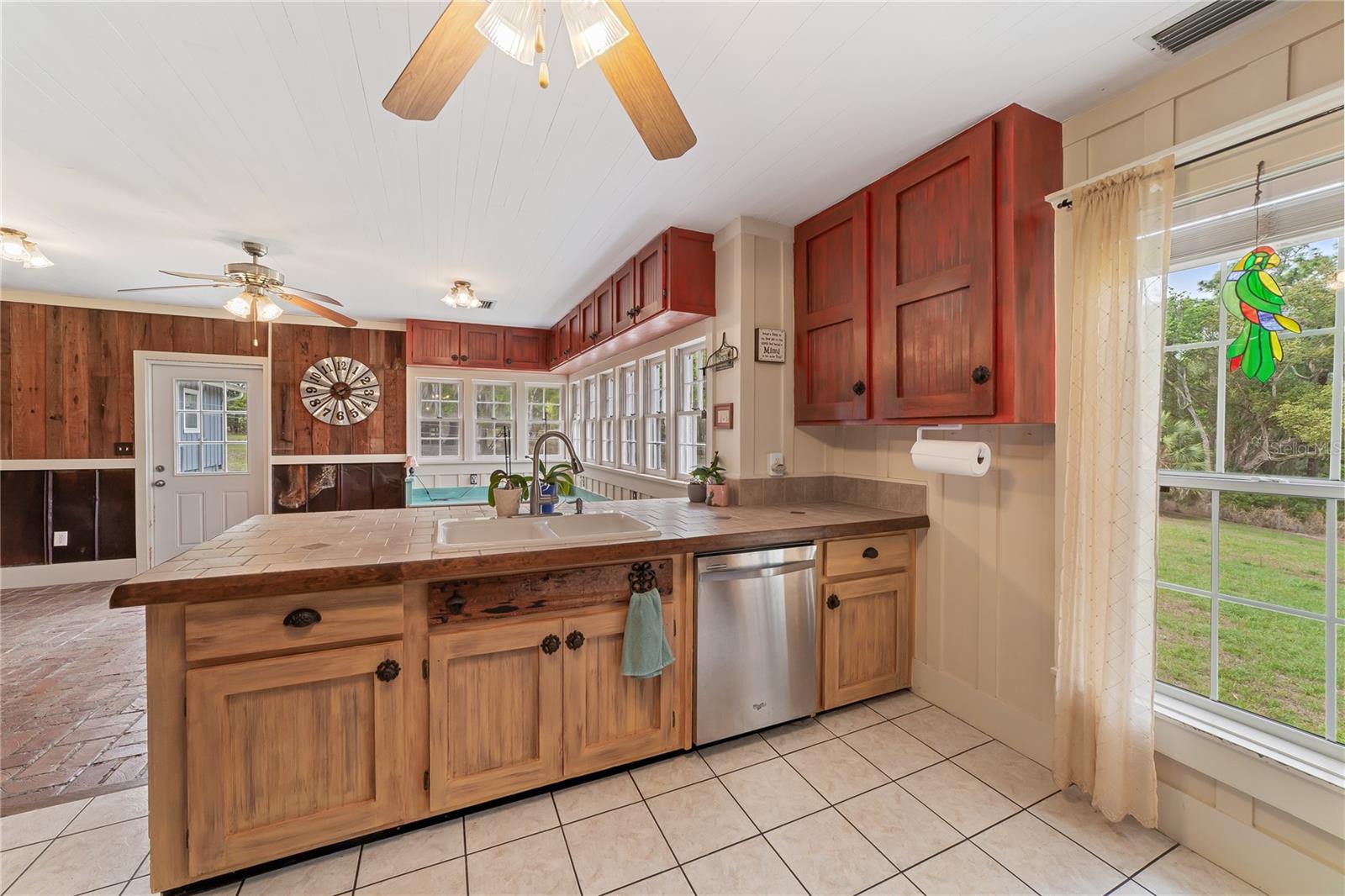 ACREAGE & UNREC - Residential