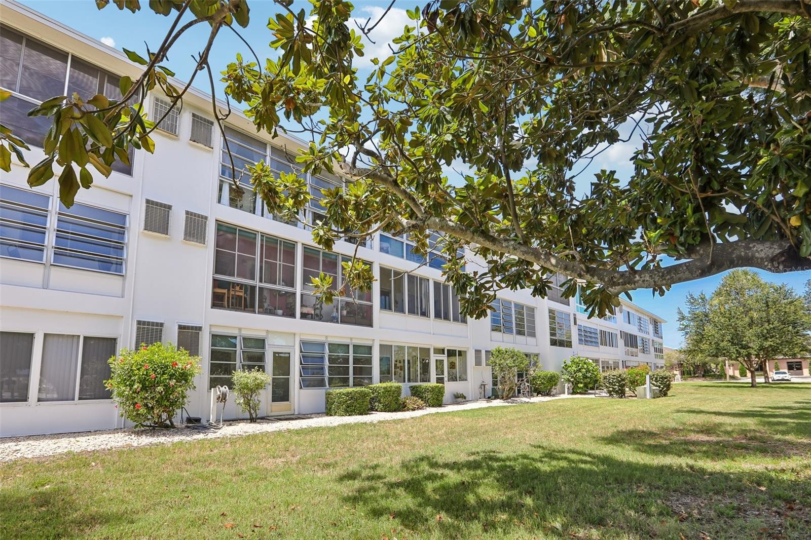 SEMINOLE GARDEN APTS CO-OP - Residential