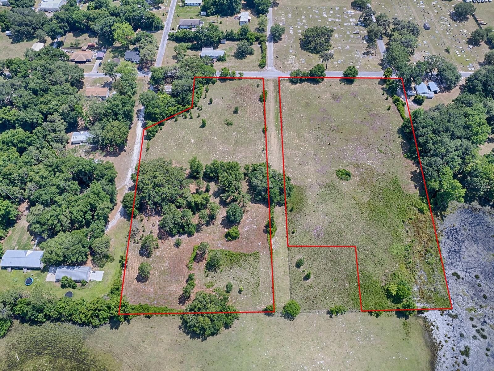 CENTER HILL NEW - Land
