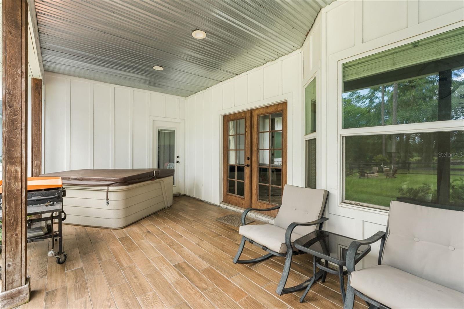 TURKEY RIDGE ESTATE - Residential