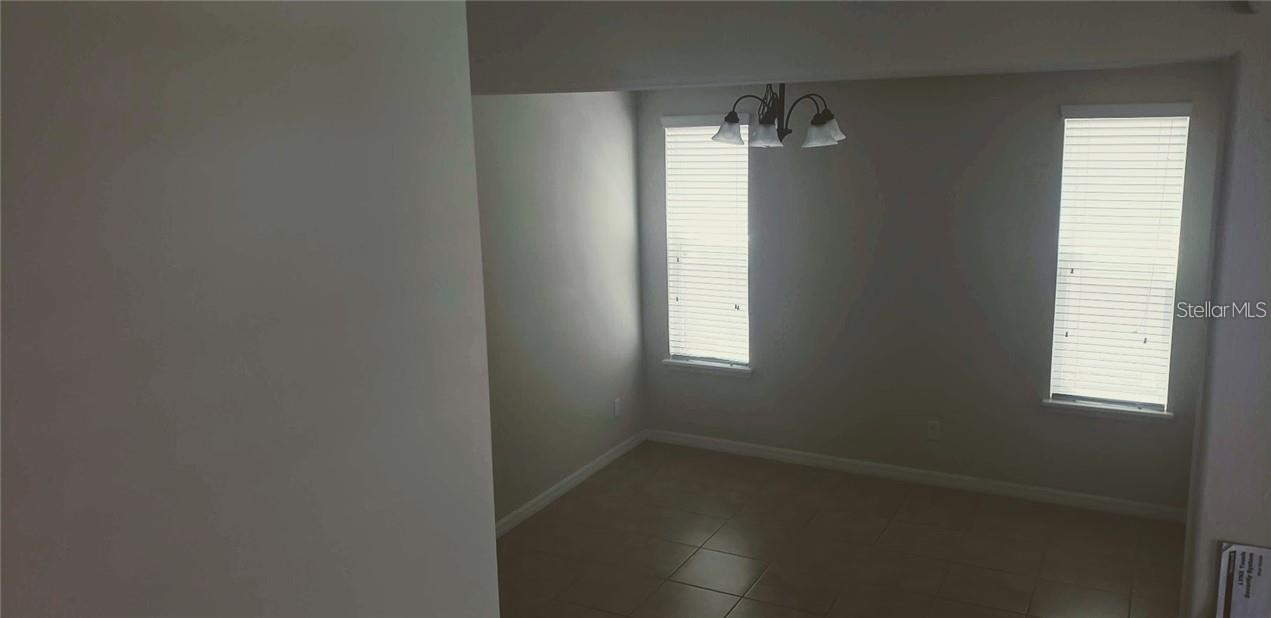 RANDAL PARK - Residential Lease