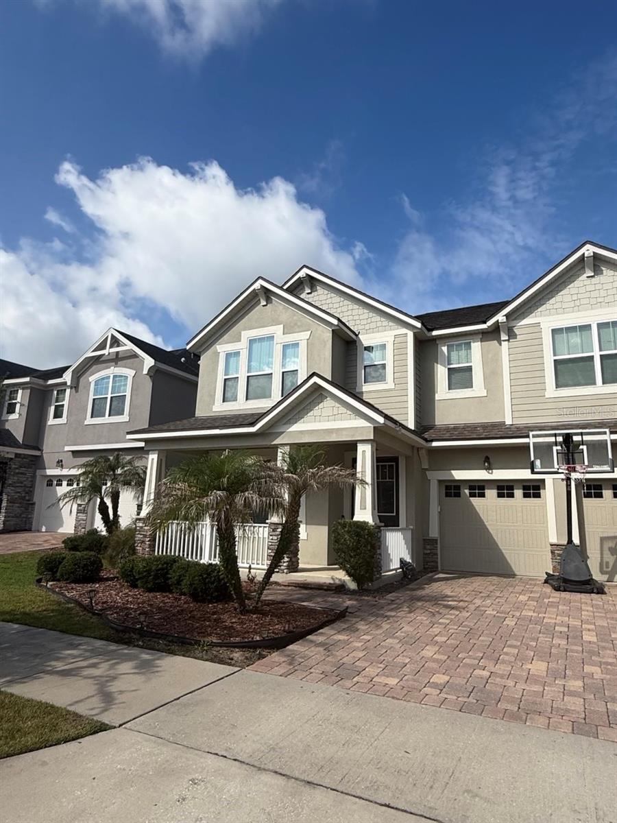 RANDAL PARK - Residential Lease