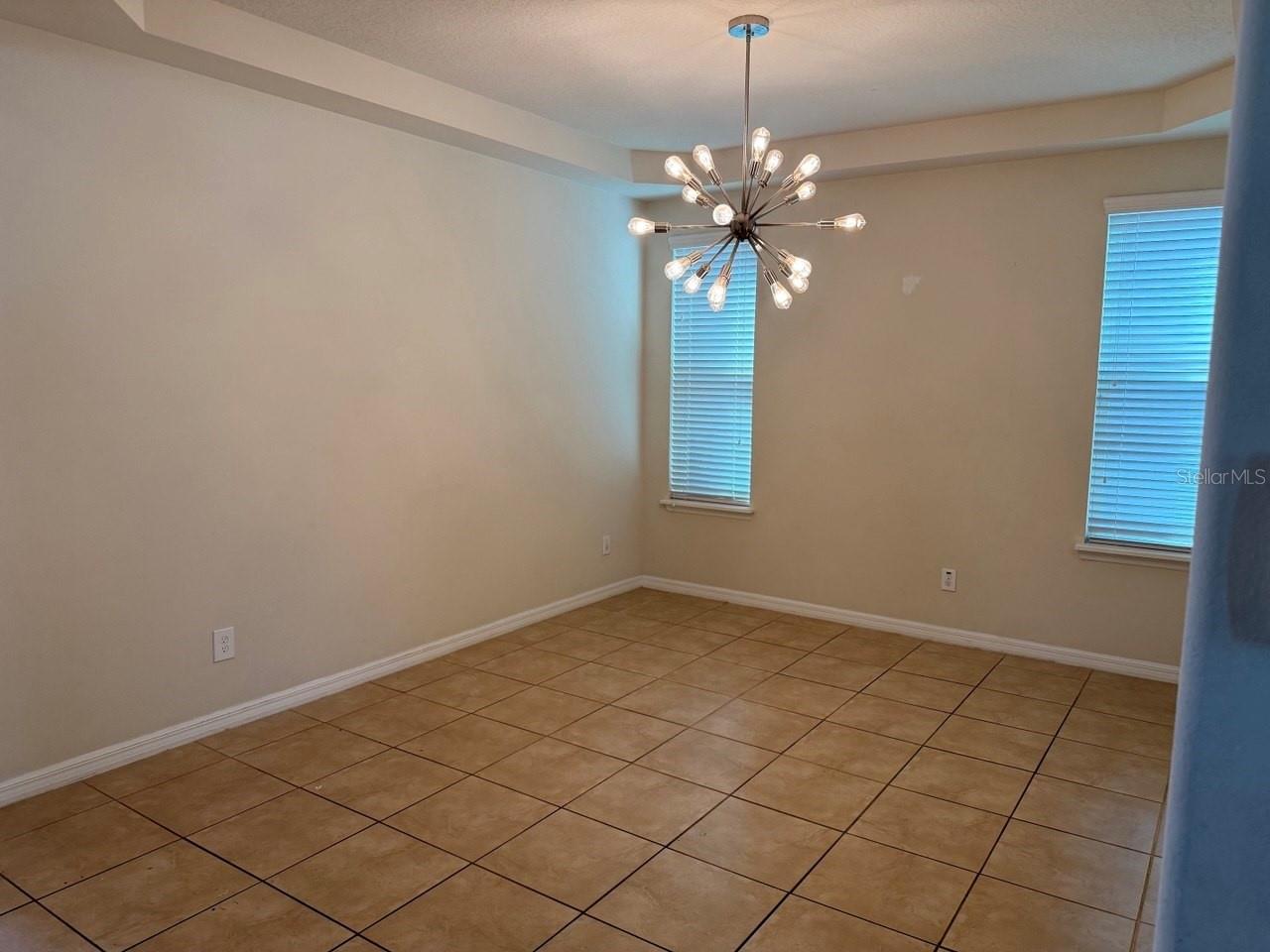 RANDAL PARK - Residential Lease
