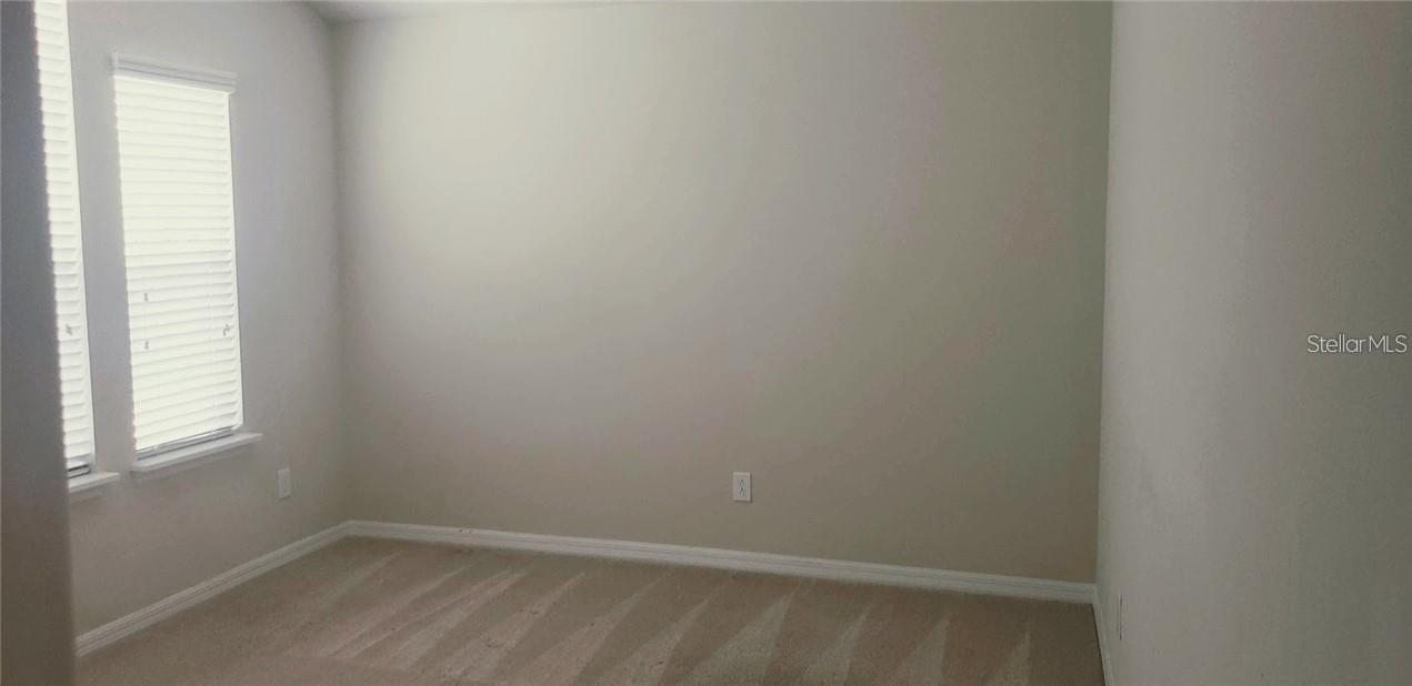 RANDAL PARK - Residential Lease