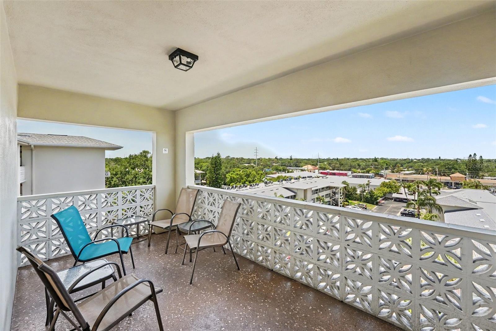 KALMIA CONDO - Residential