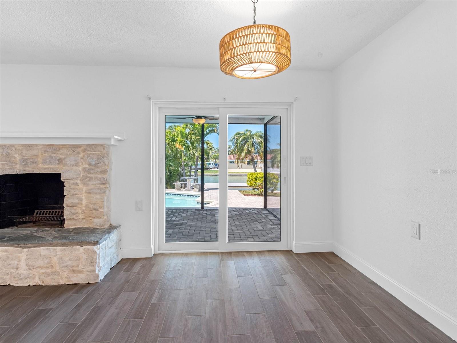CRYSTAL ISLAND 2ND ADD - Residential