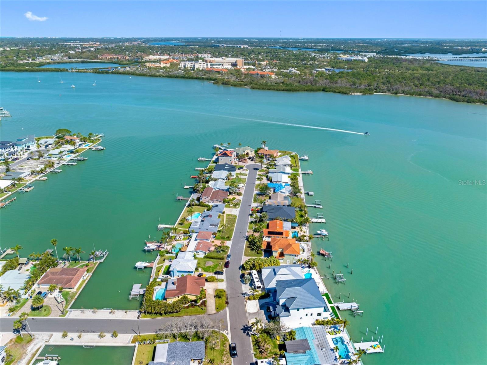 CRYSTAL ISLAND 2ND ADD - Residential