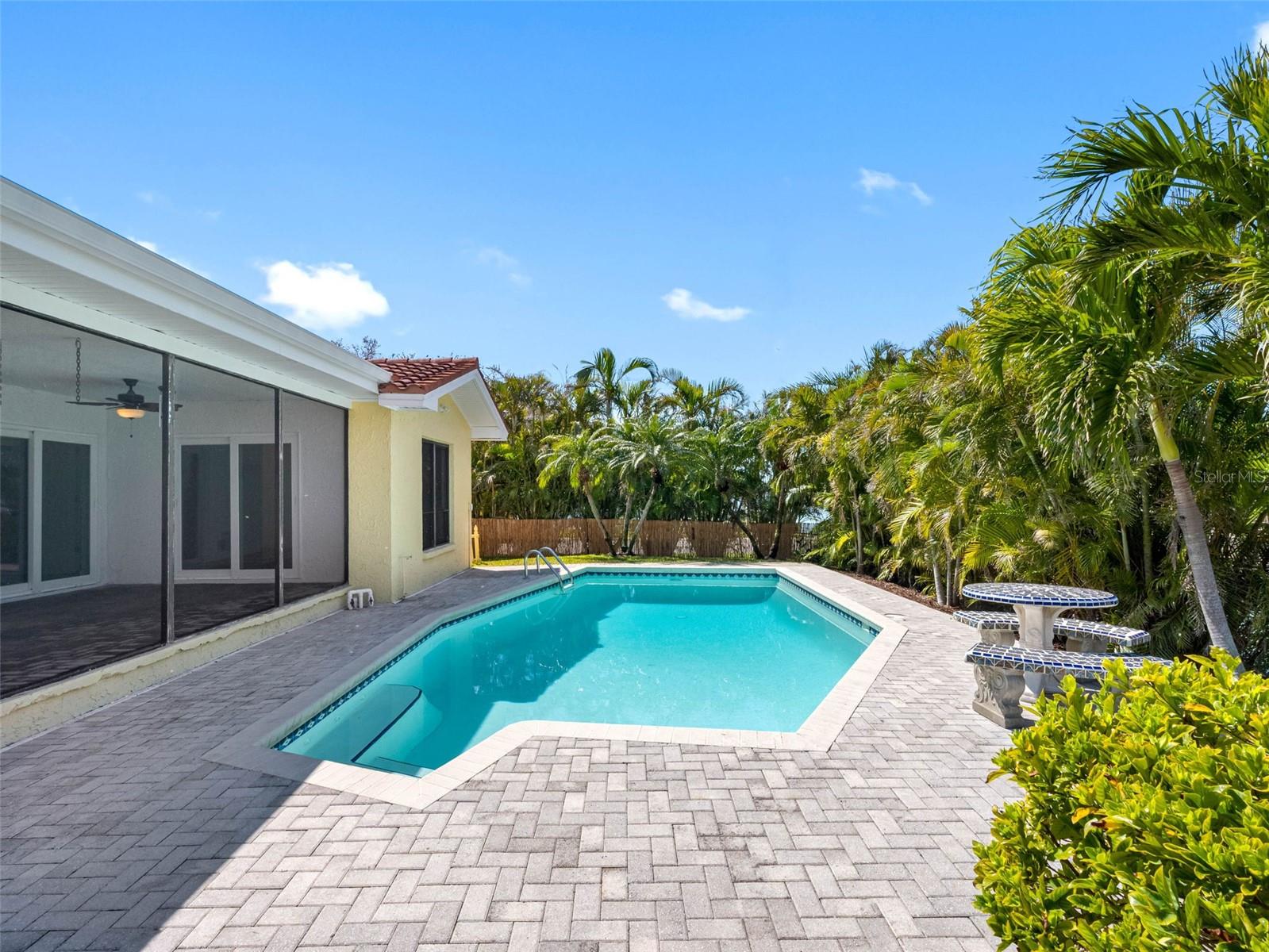 CRYSTAL ISLAND 2ND ADD - Residential