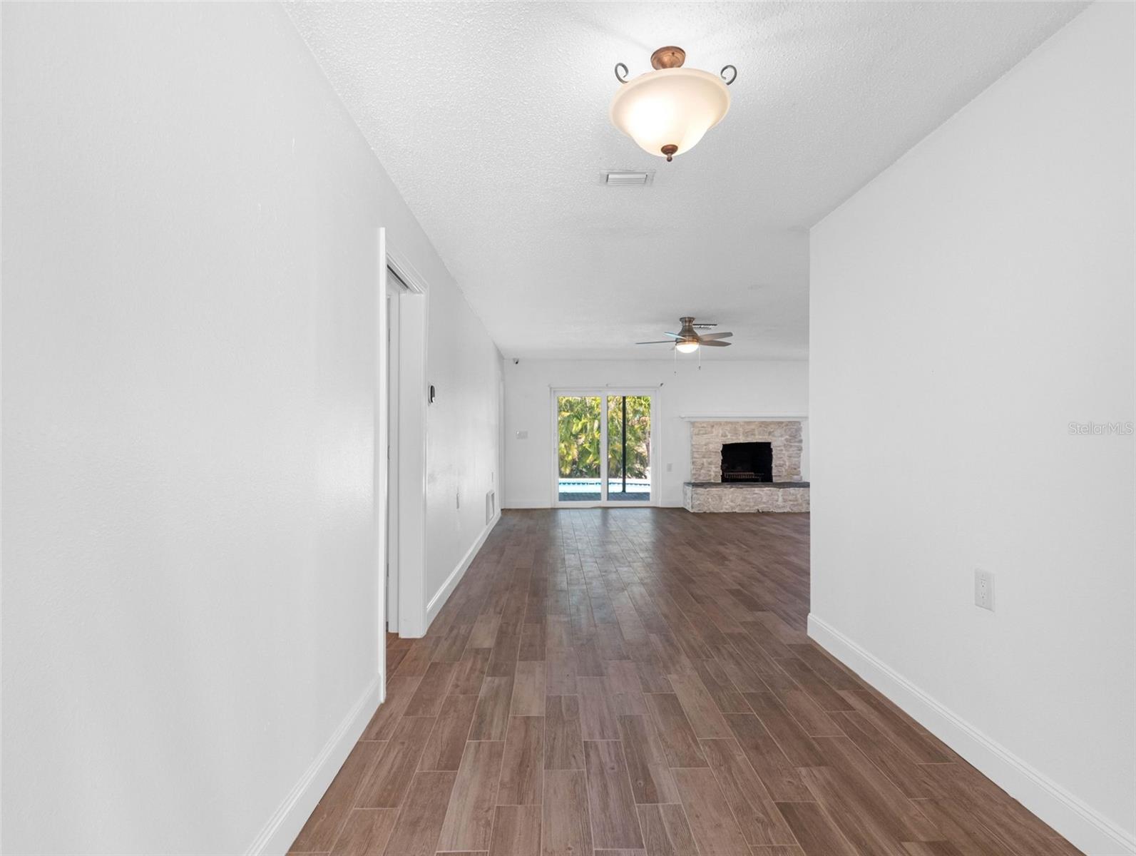 CRYSTAL ISLAND 2ND ADD - Residential
