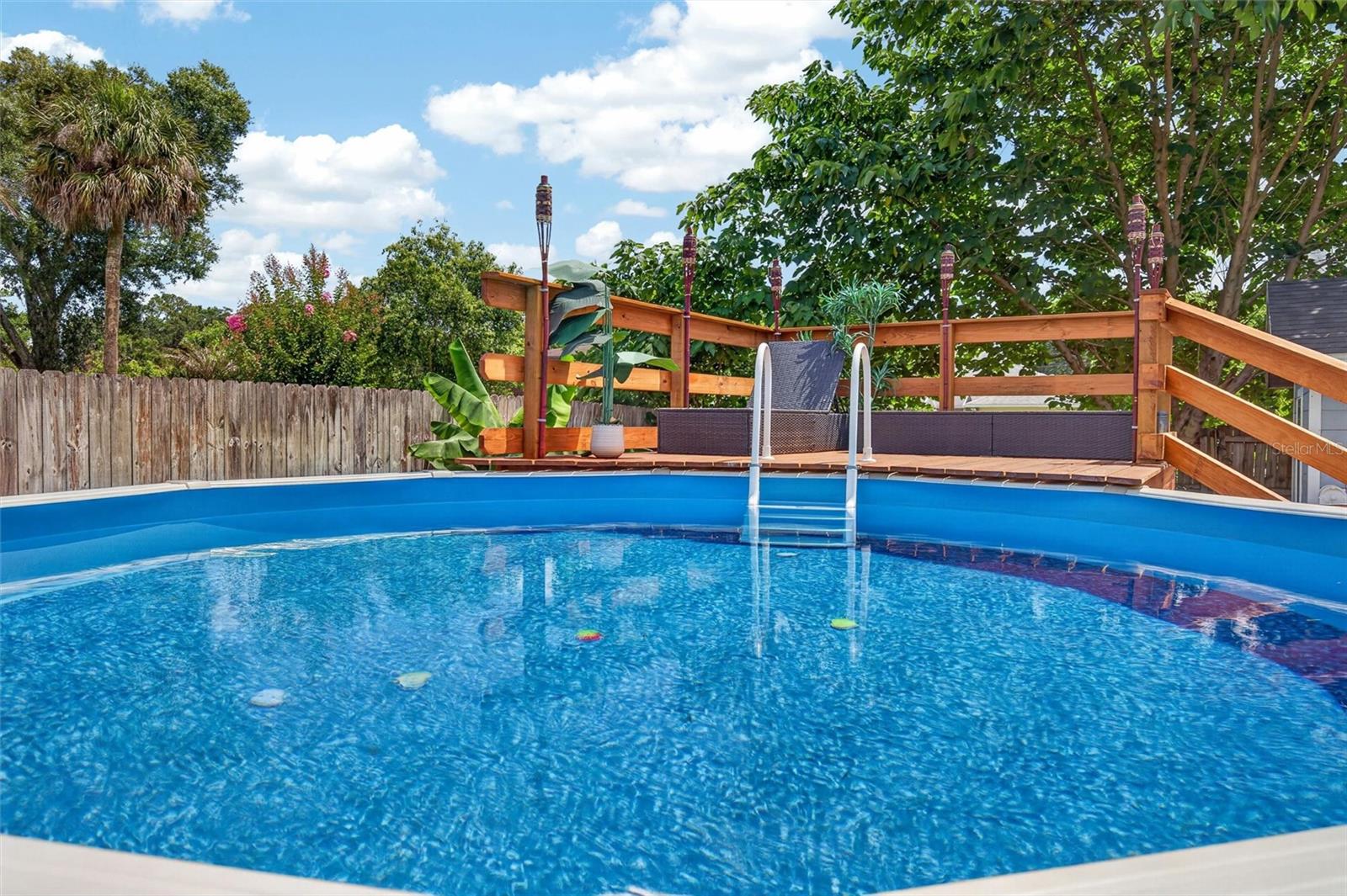 SHOTWELLS JUNGLE GARDEN - Residential